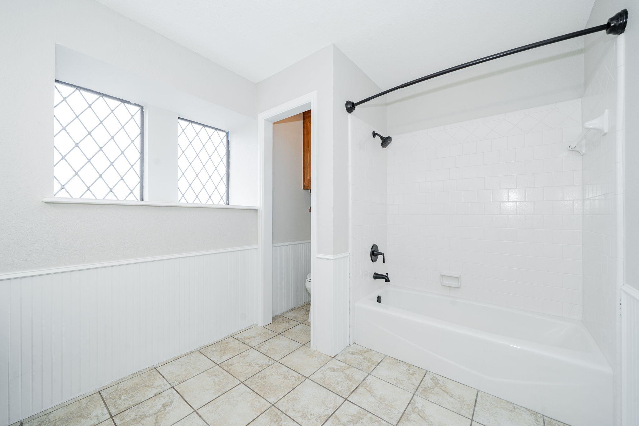 5612 E State Highway 243