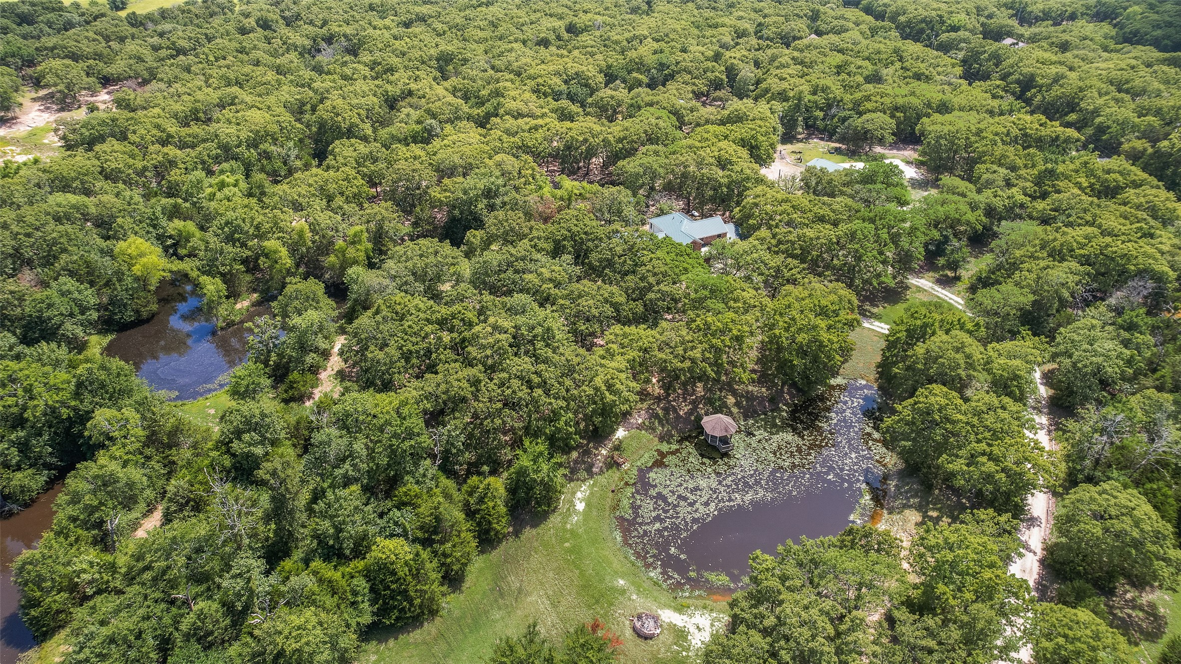 9712 County Road 2432