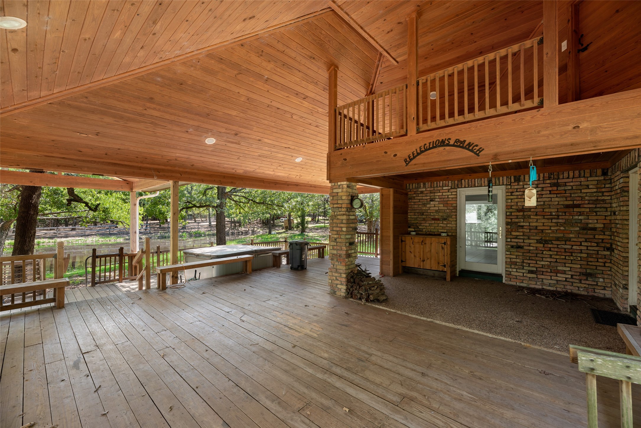 9712 County Road 2432