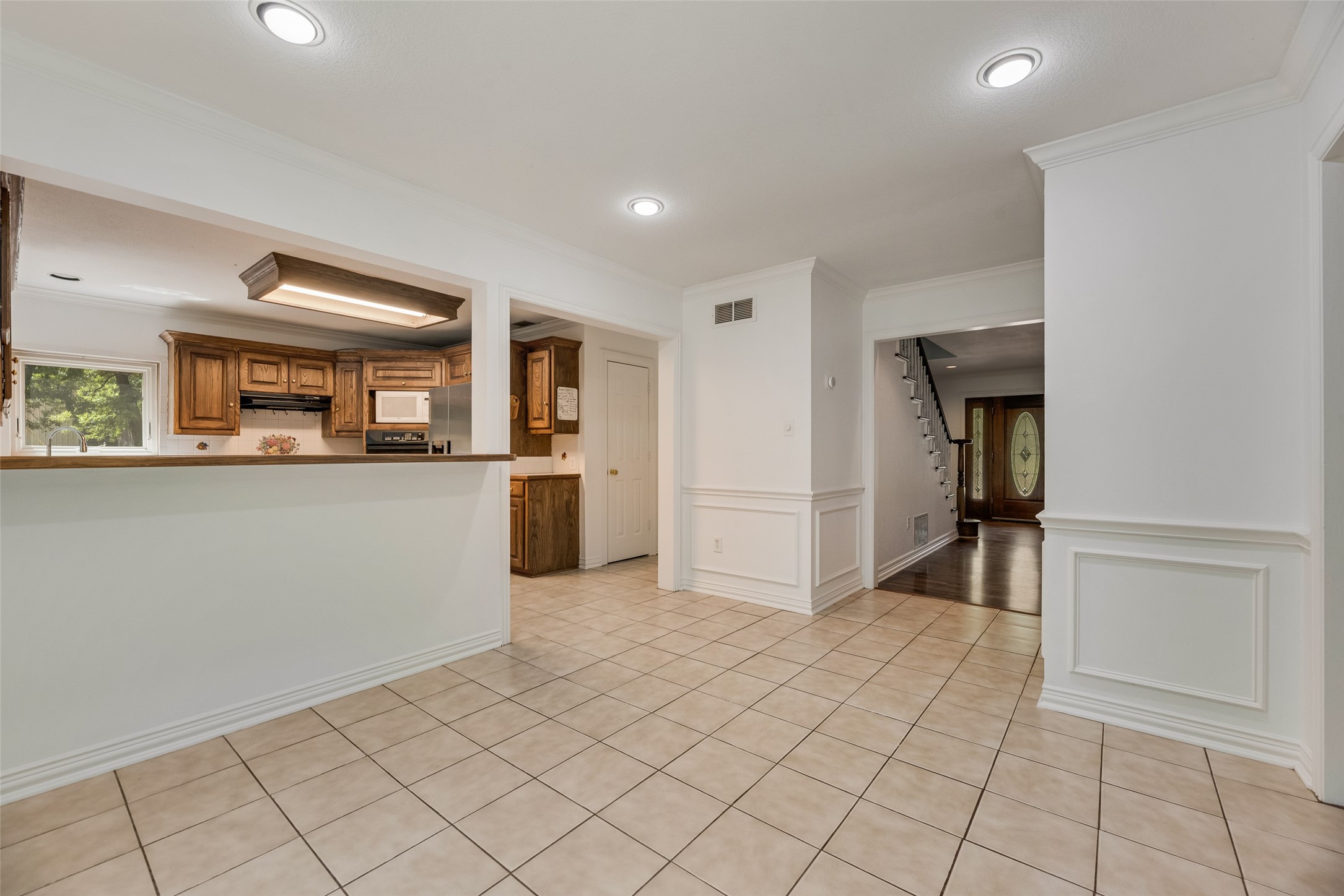 9712 County Road 2432