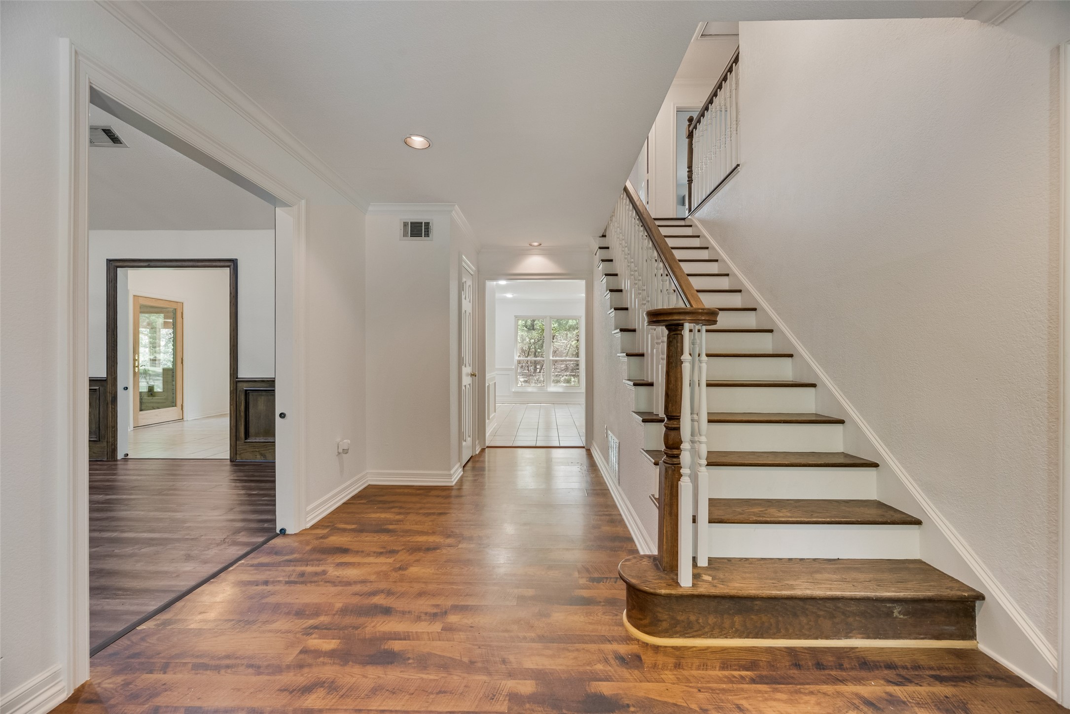 9712 County Road 2432