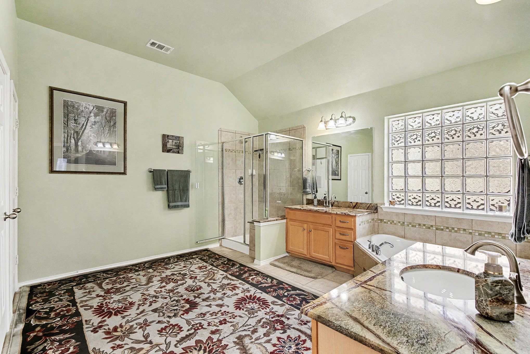 4900 Breezewind Lane