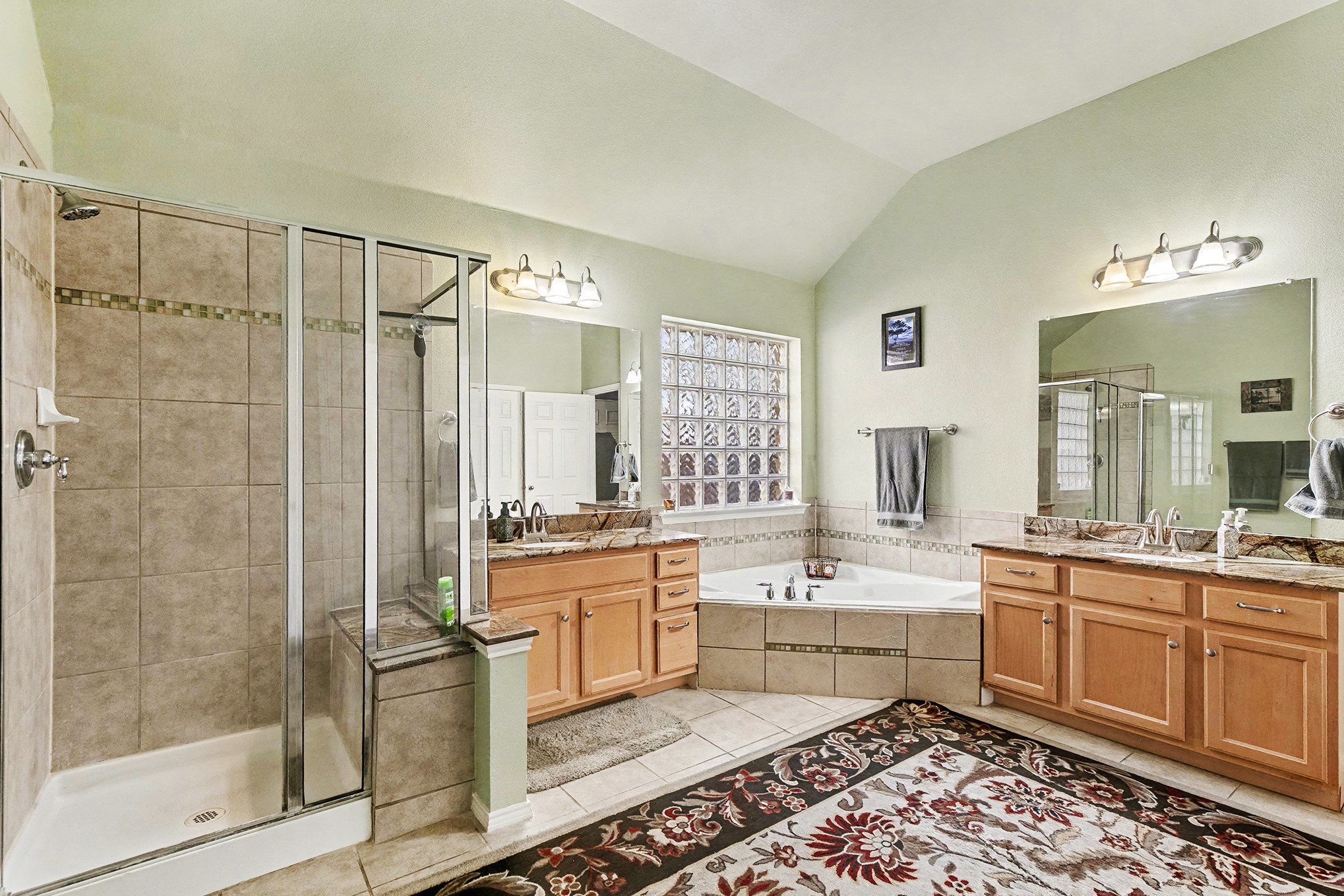 4900 Breezewind Lane