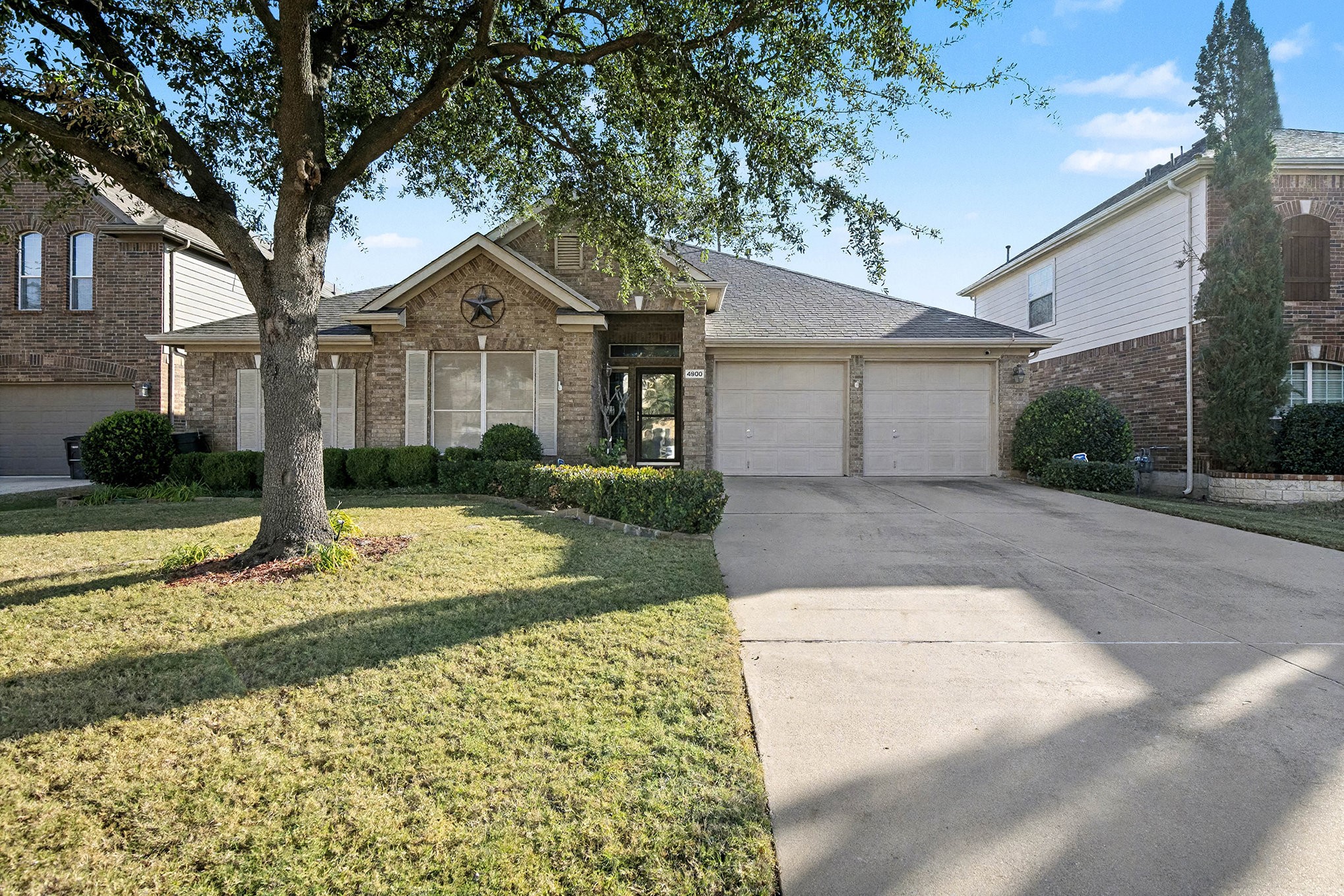 4900 Breezewind Lane