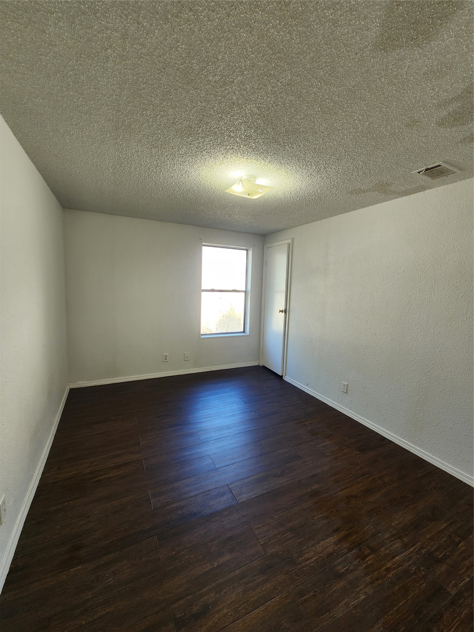 7679 Lindy Lane