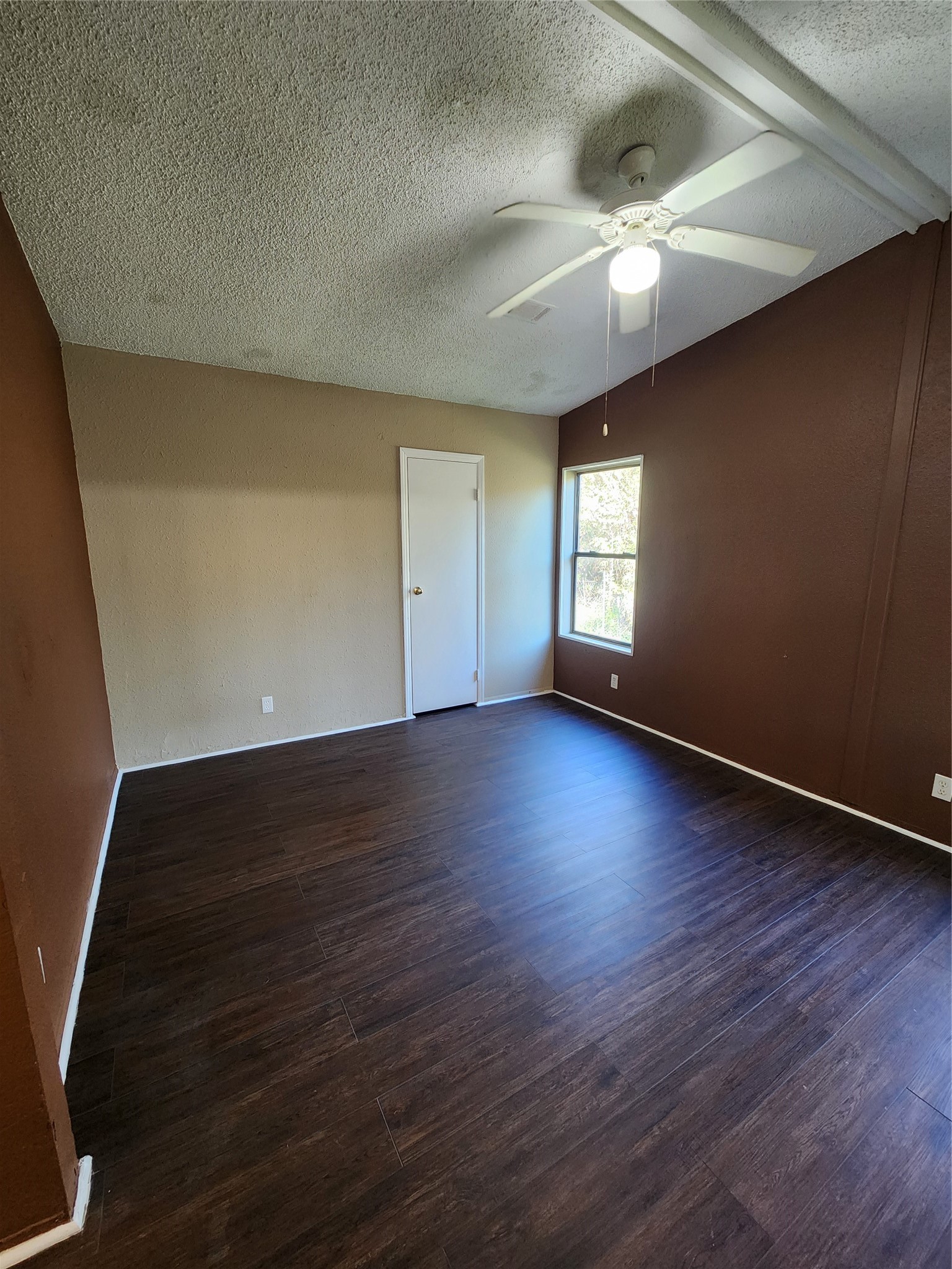 7679 Lindy Lane