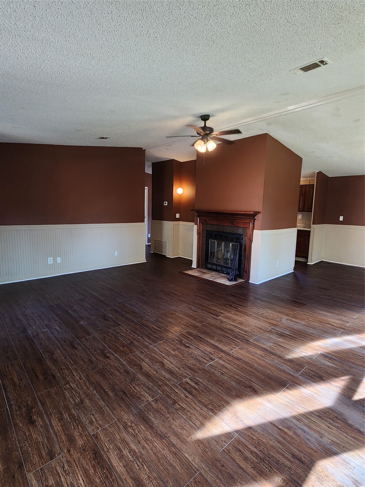 7679 Lindy Lane