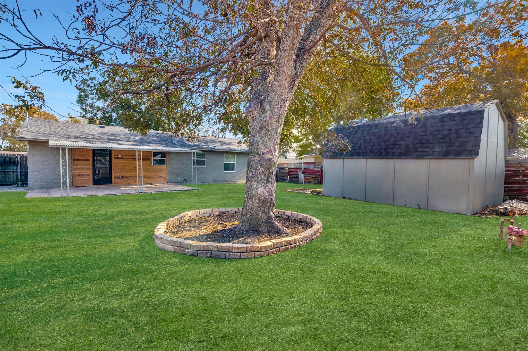 13421 Glenside Drive