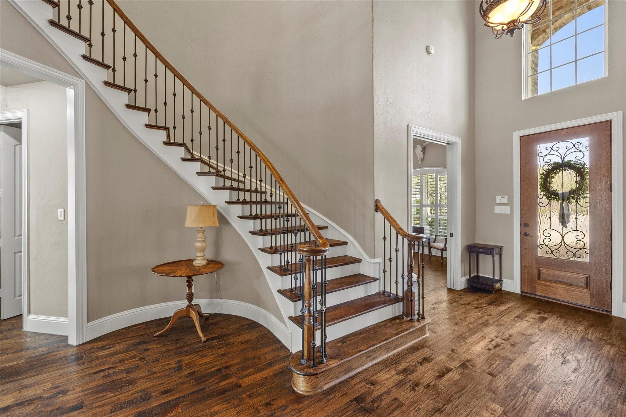 6 Waters Edge Court