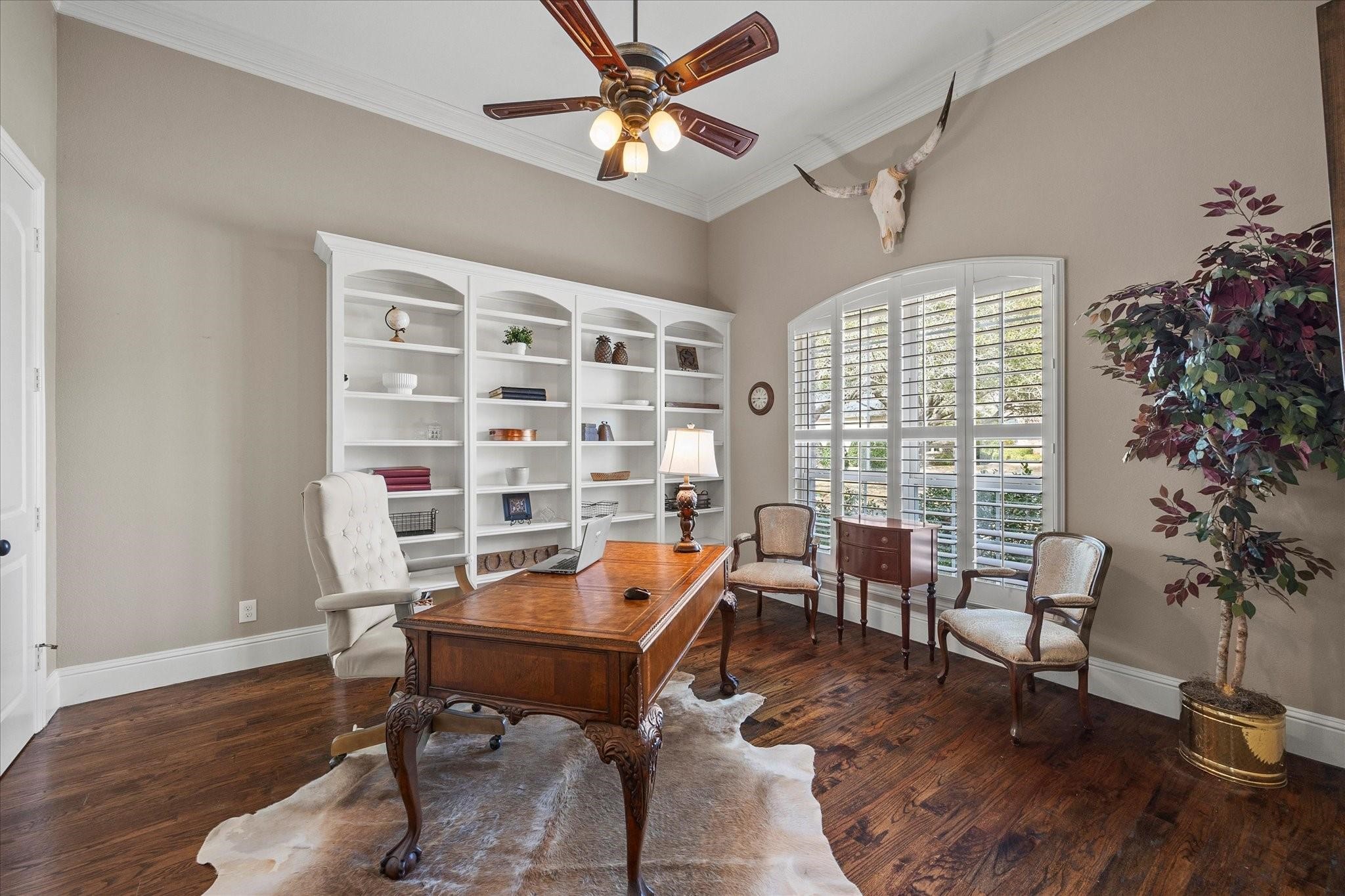 6 Waters Edge Court