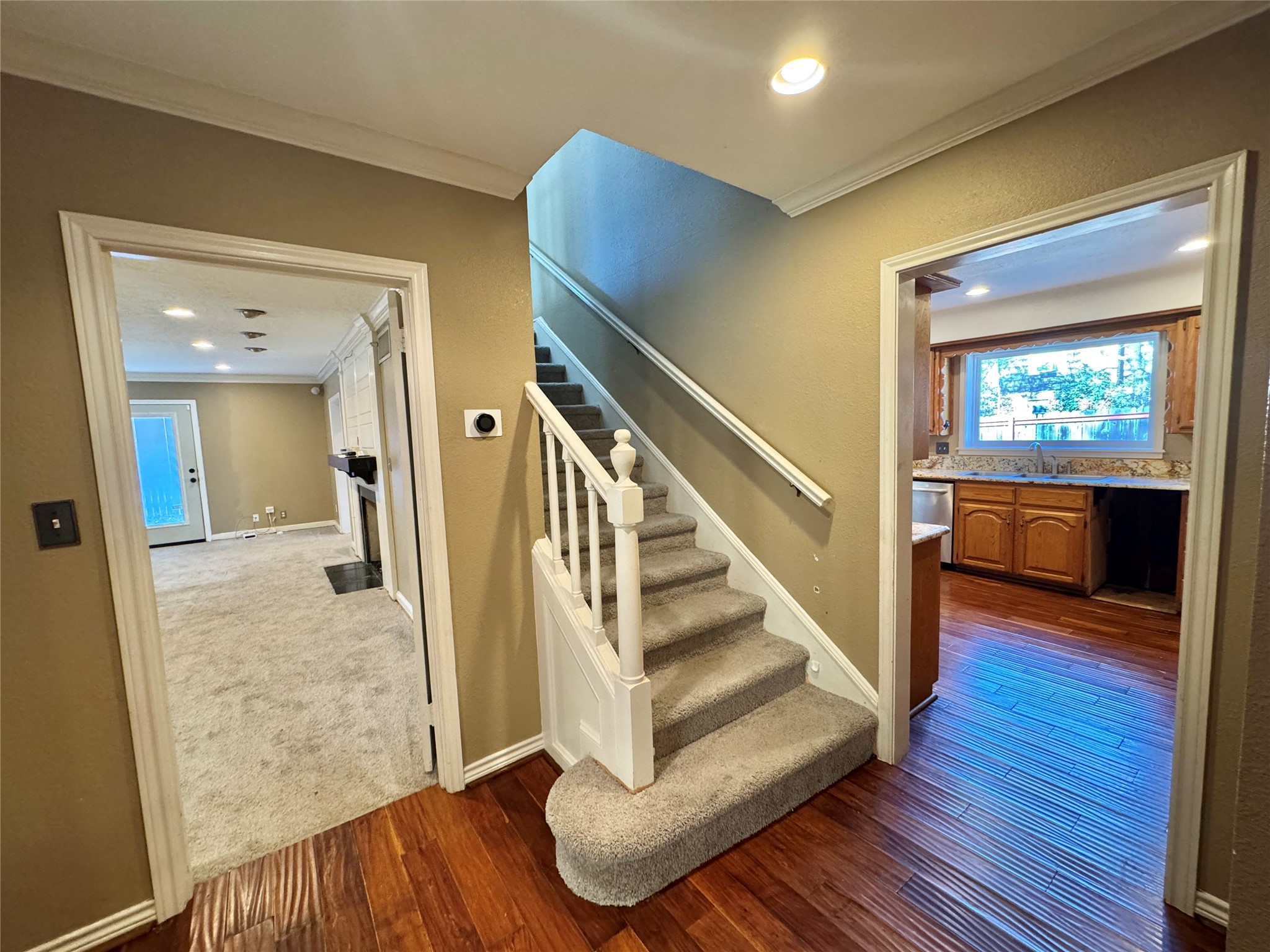 610 W Cedar Street