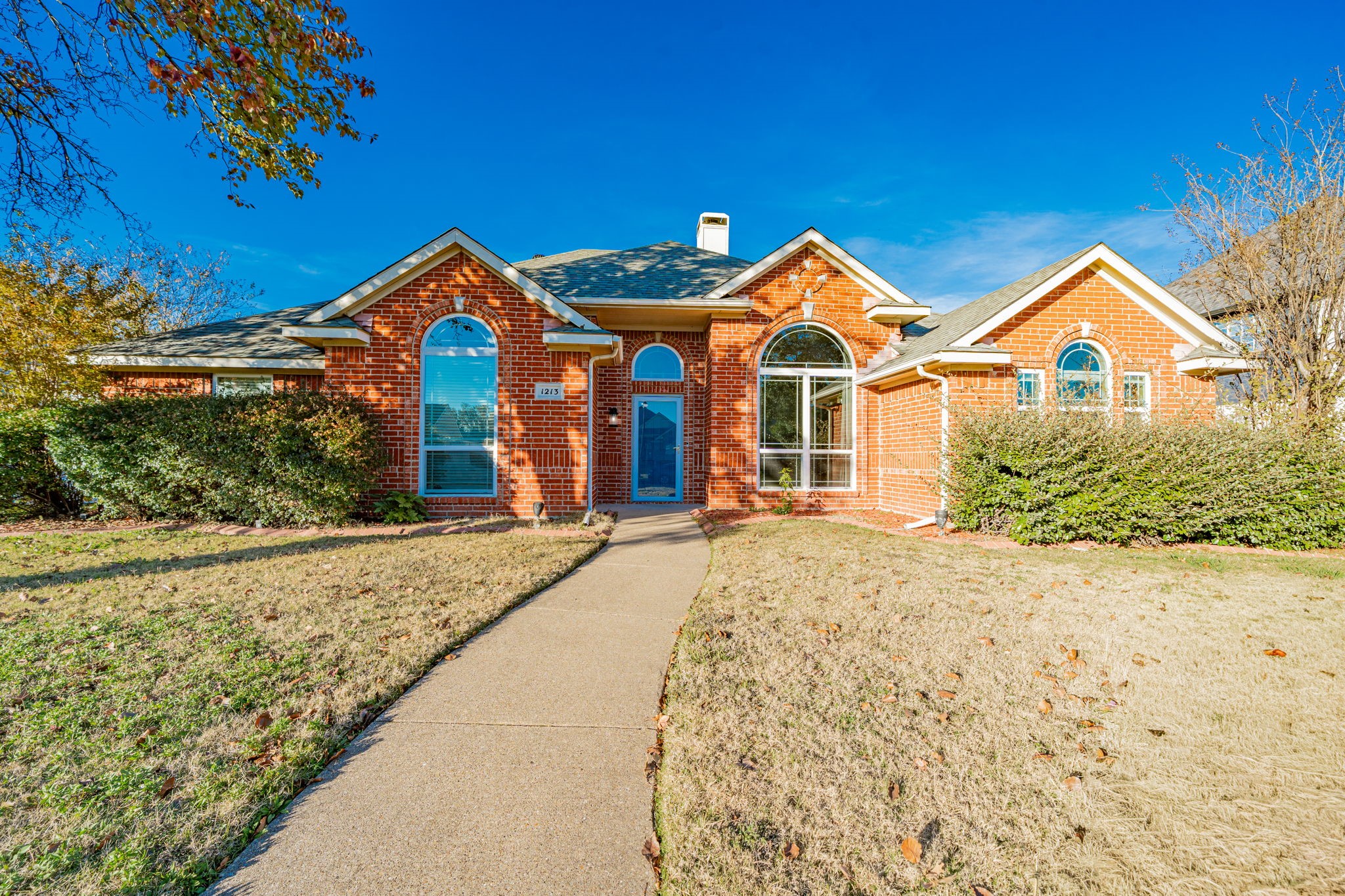 1213 Wedgecrest Lane