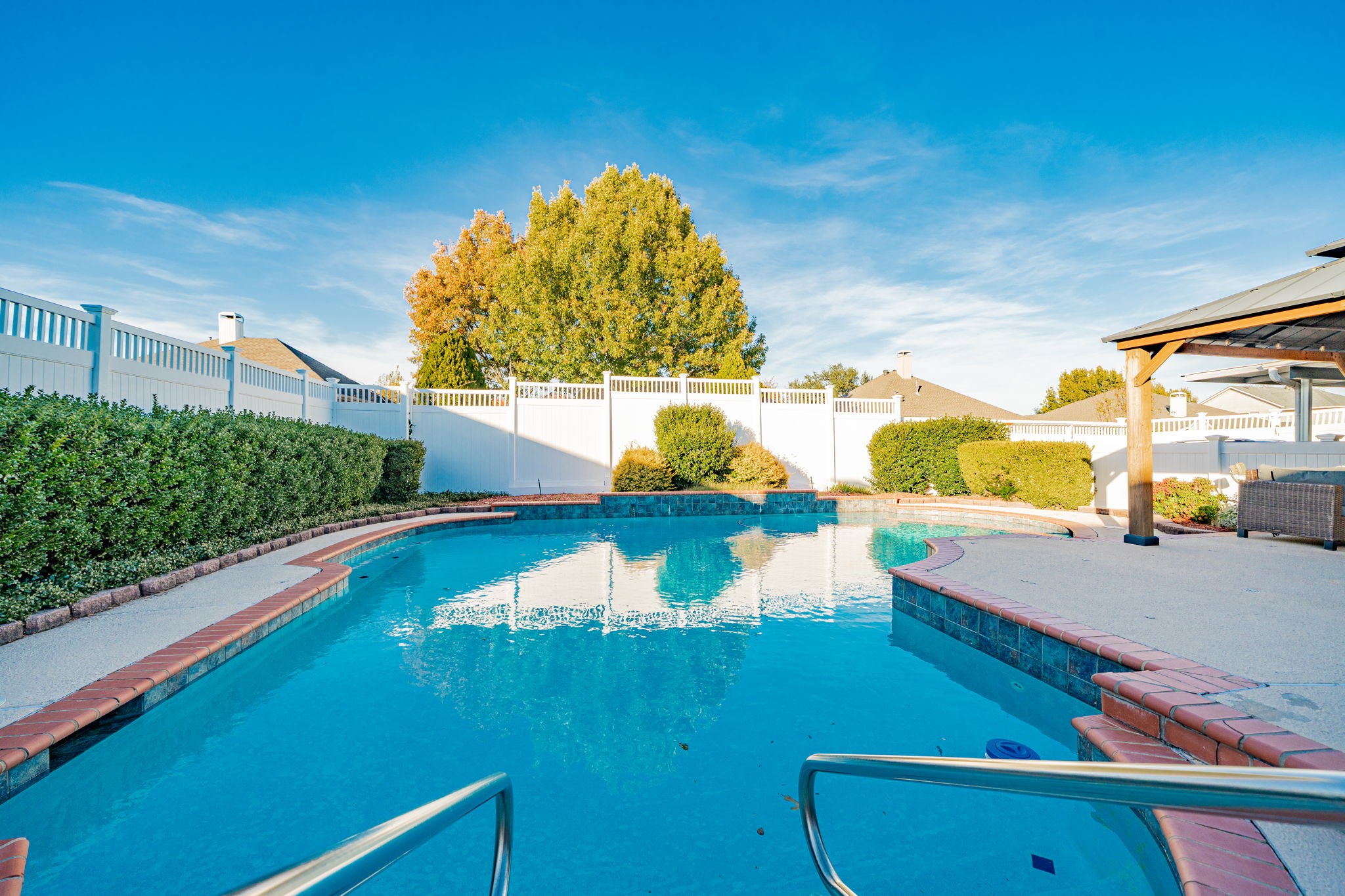 1213 Wedgecrest Lane