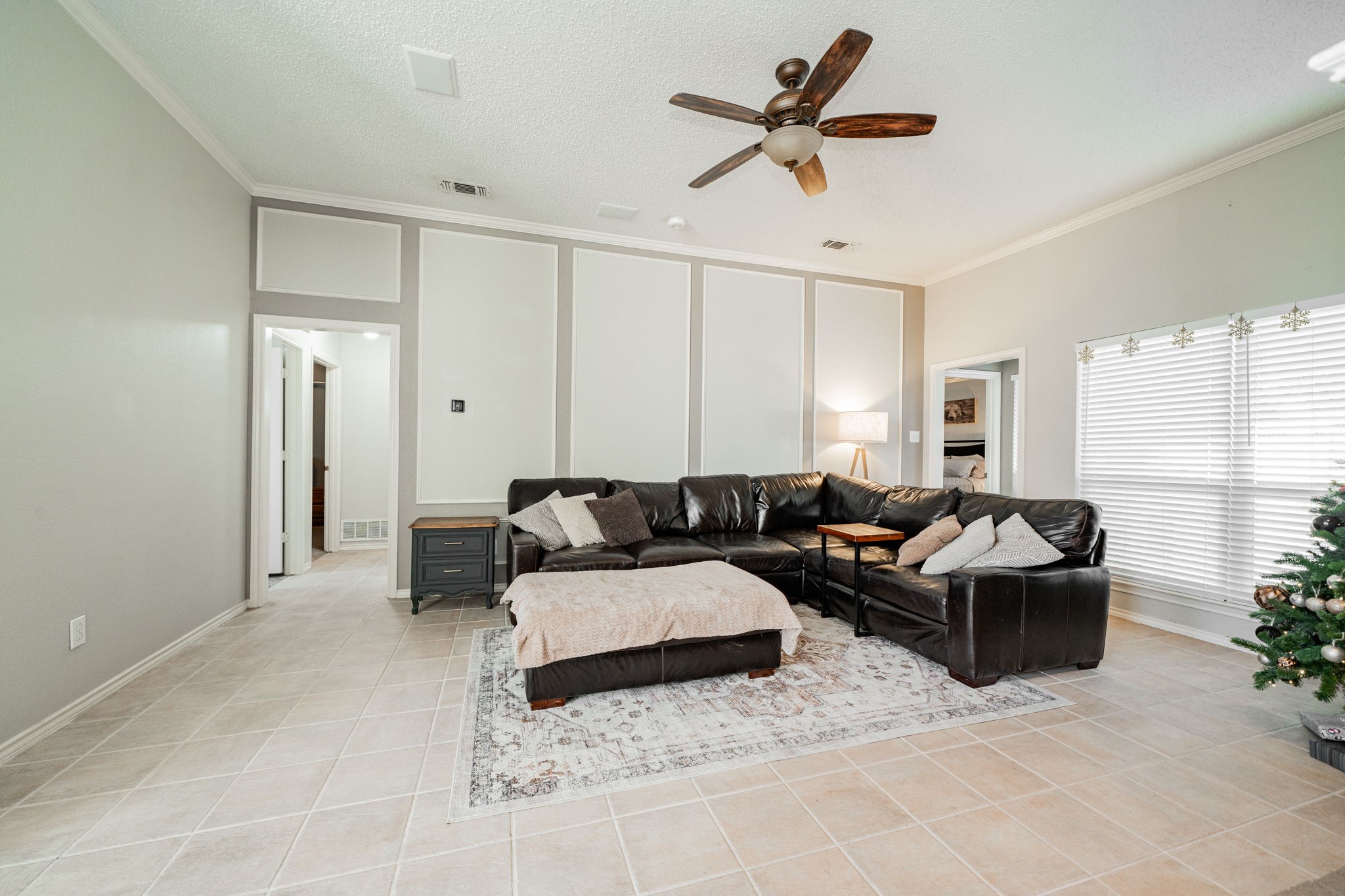 1213 Wedgecrest Lane