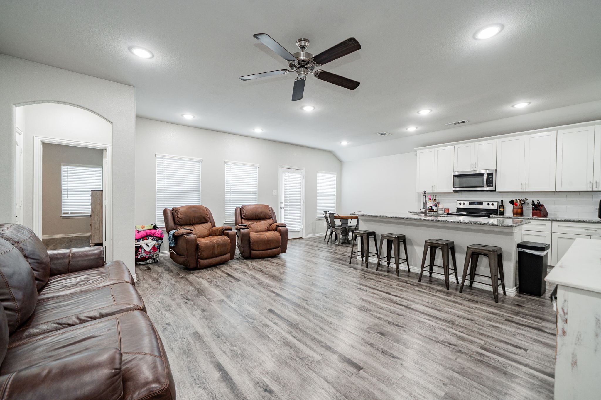 107 Willowbend Loop