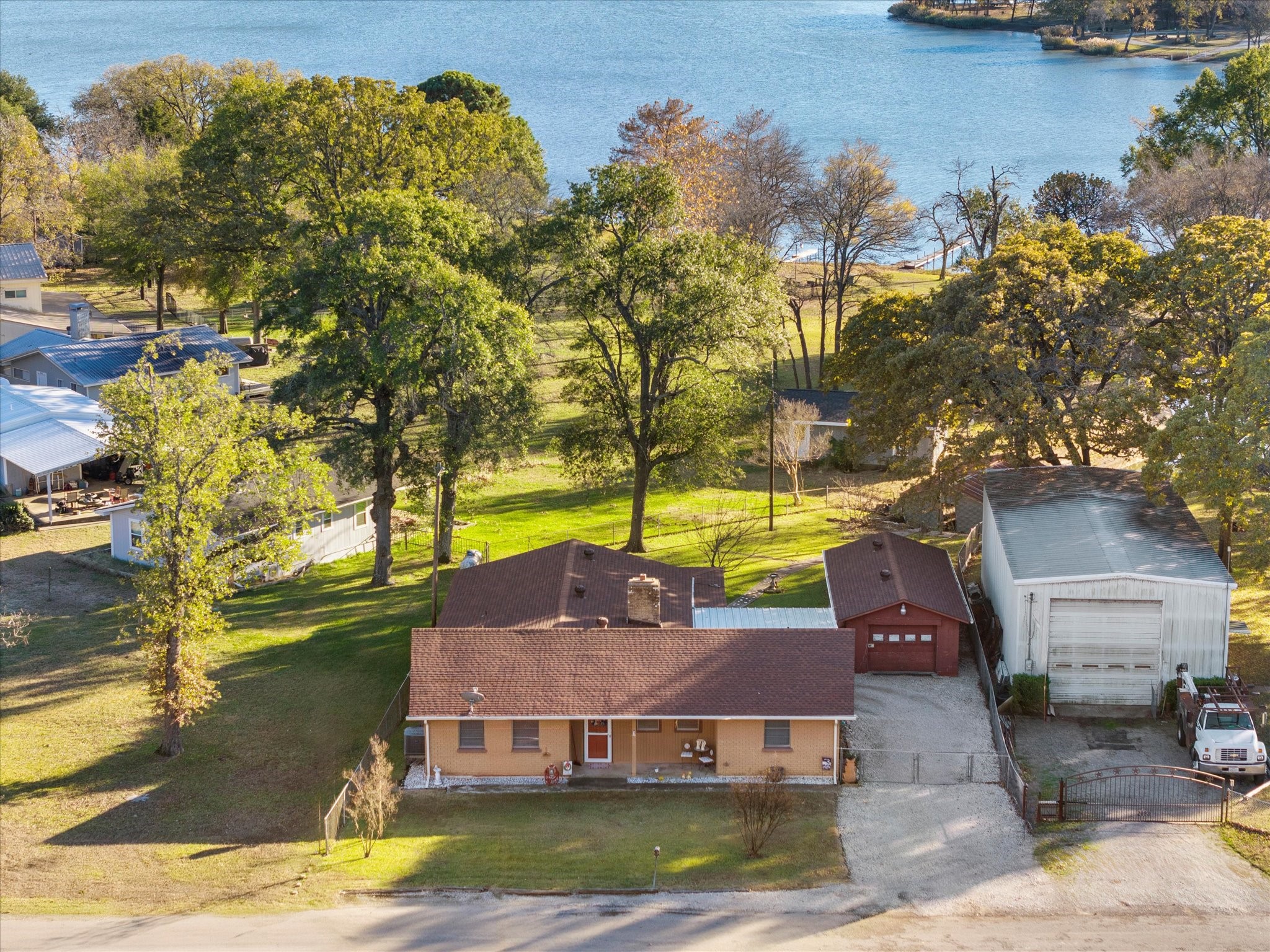 2097 County Road 3830