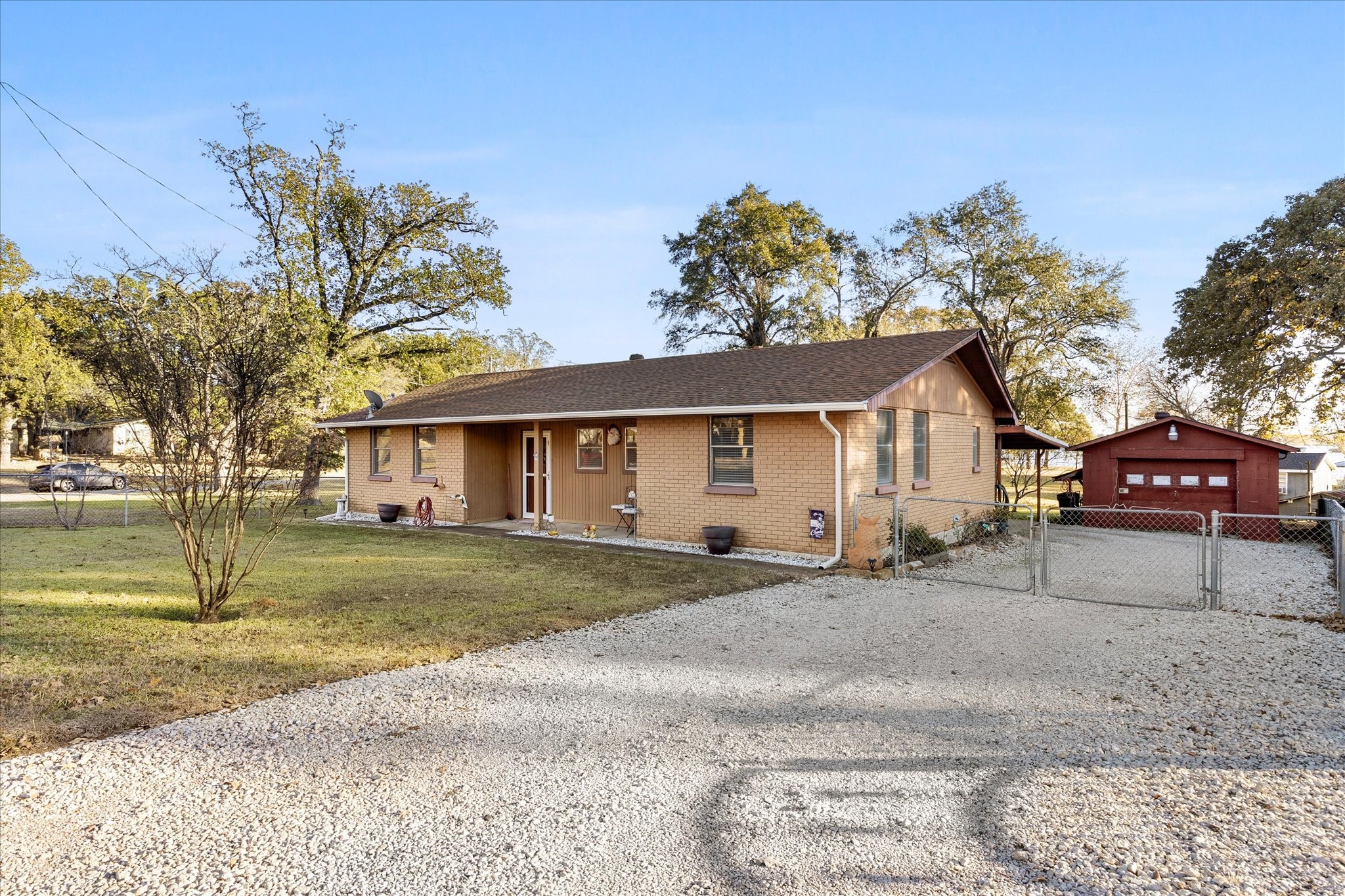 2097 County Road 3830