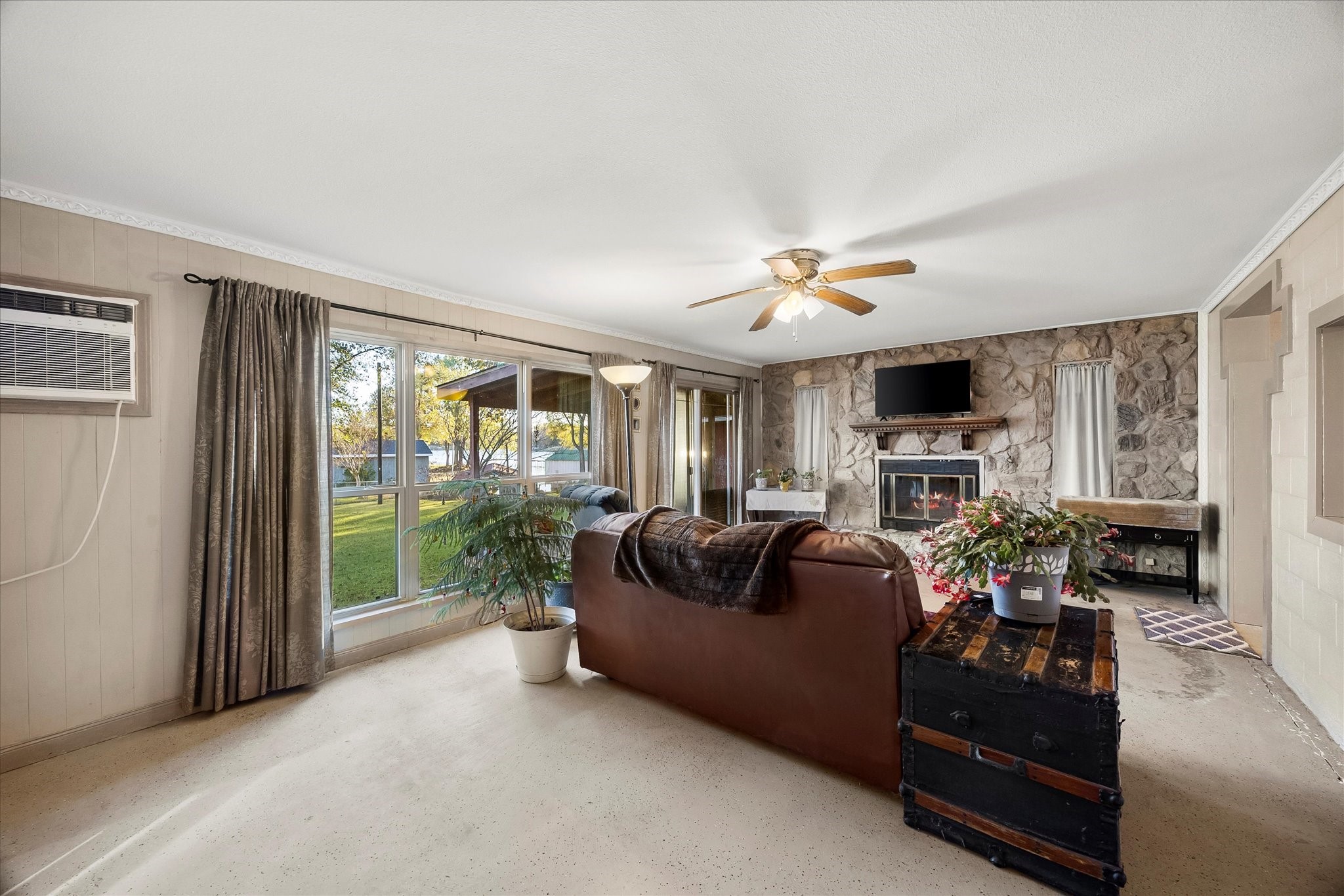 2097 County Road 3830