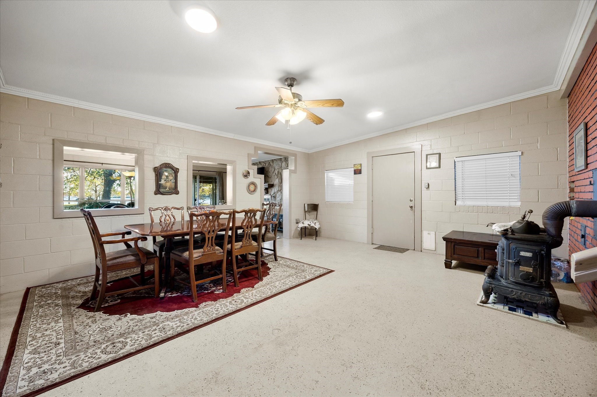 2097 County Road 3830