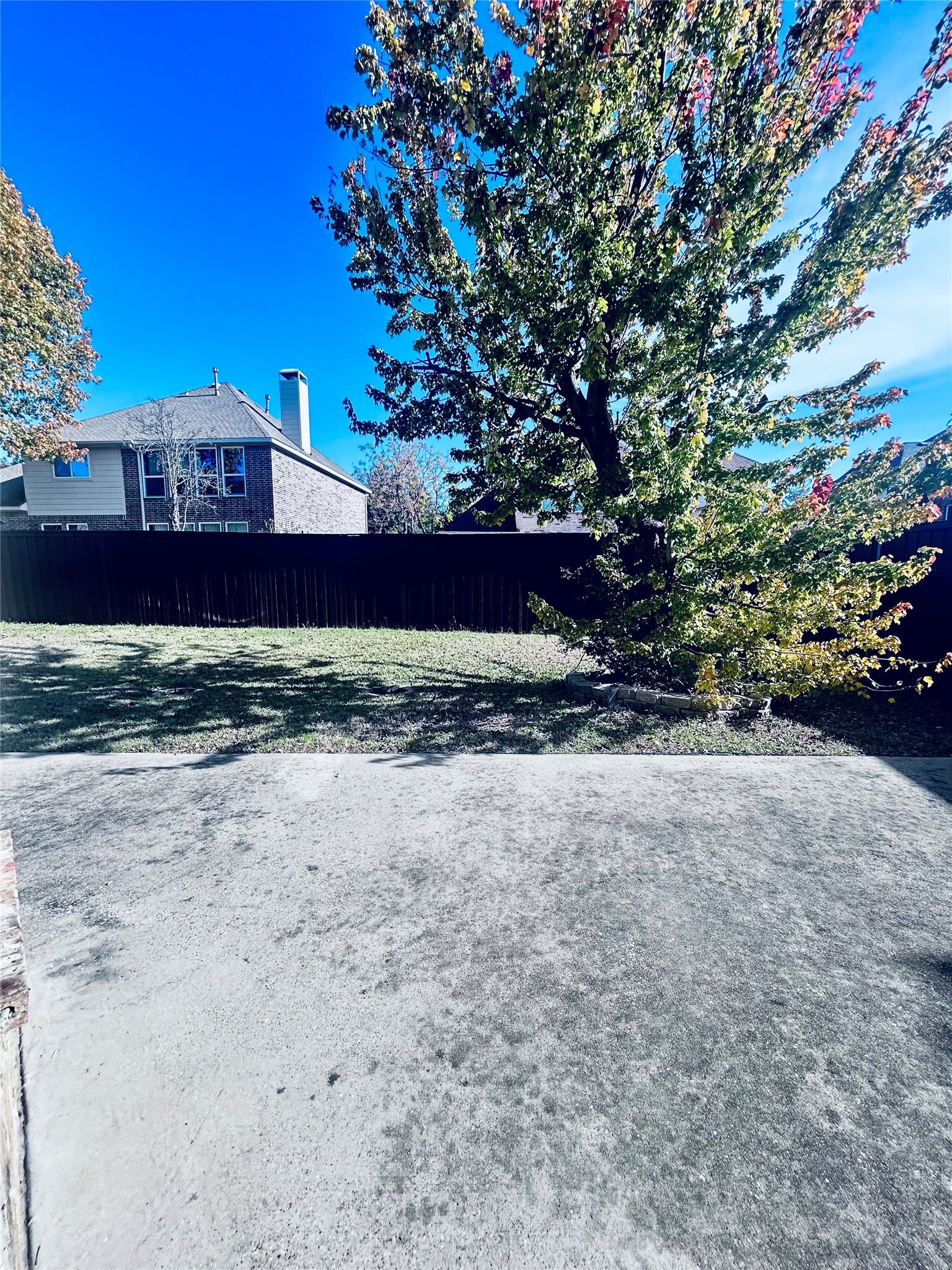 4318 Meadowcove Drive