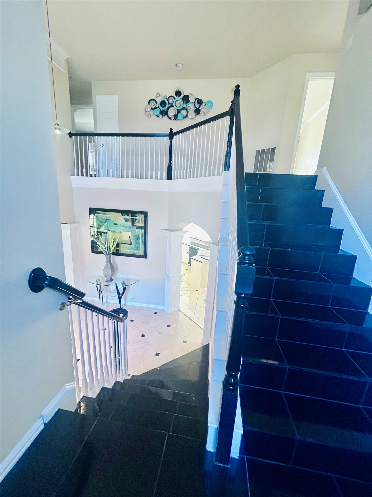 4318 Meadowcove Drive