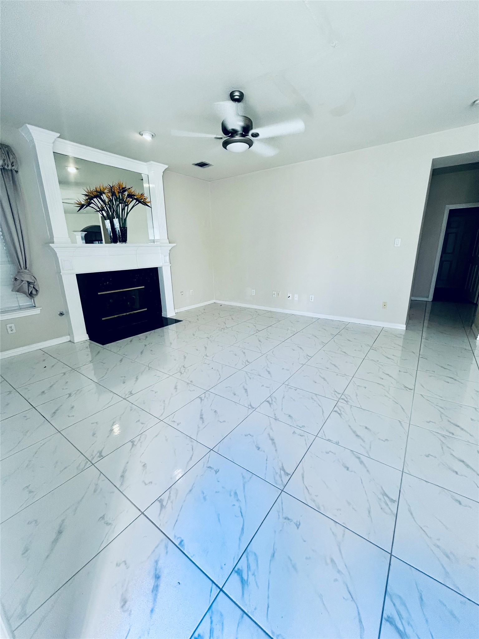 4318 Meadowcove Drive