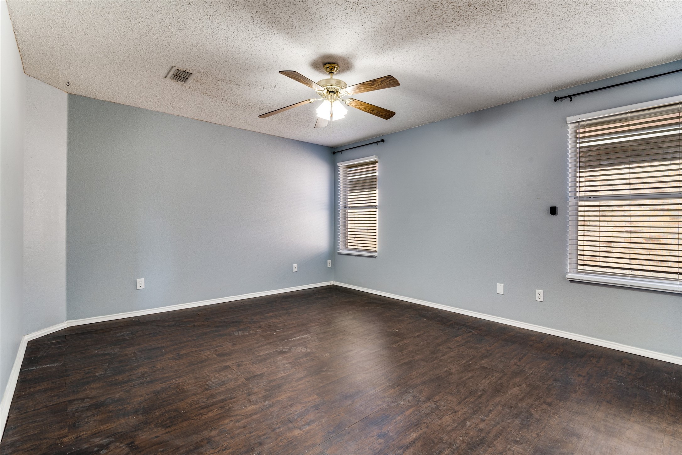 1519 Greenbrook Drive