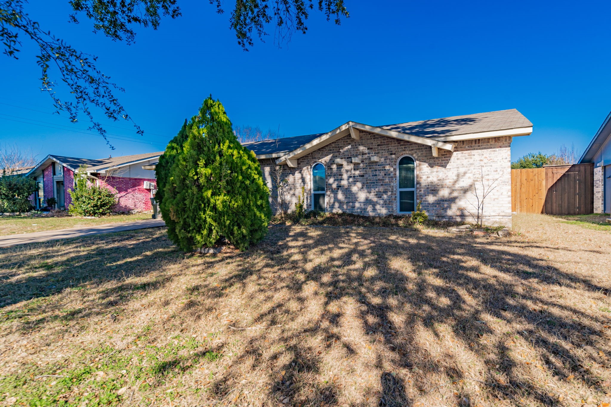1409 Meridian Way