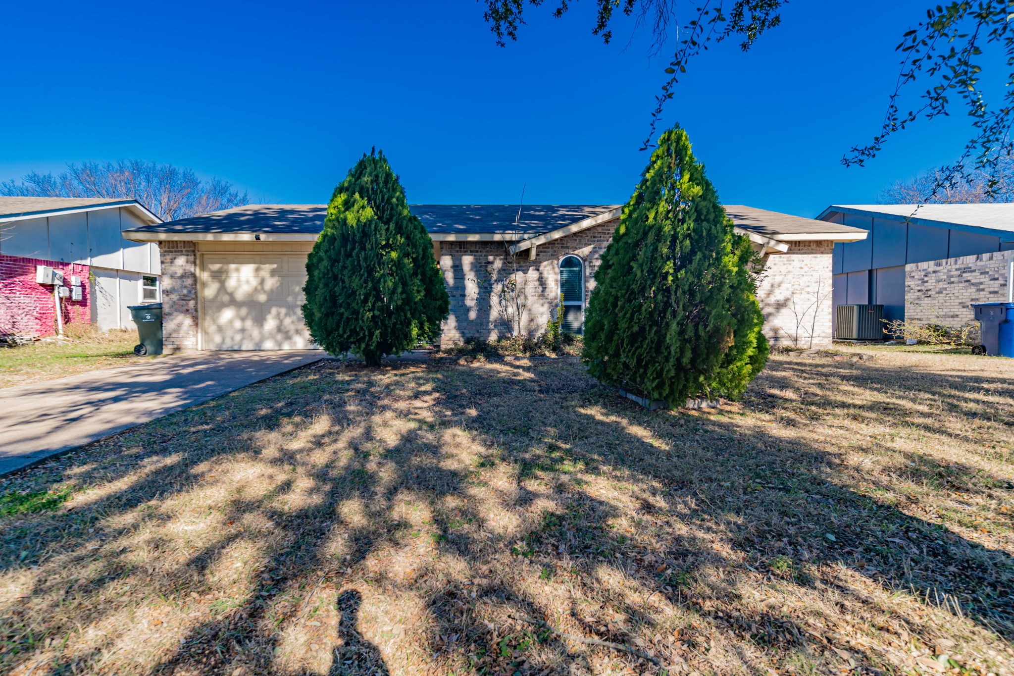 1409 Meridian Way