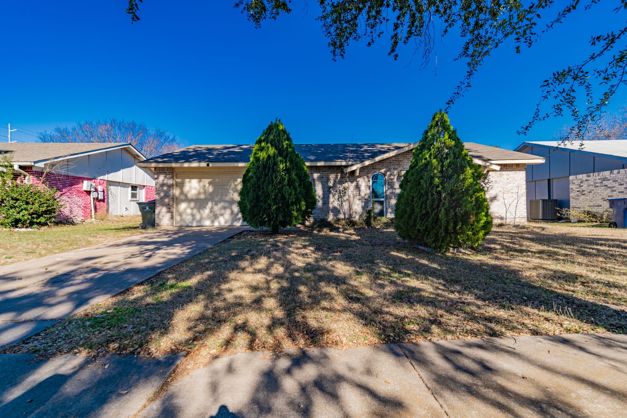 1409 Meridian Way