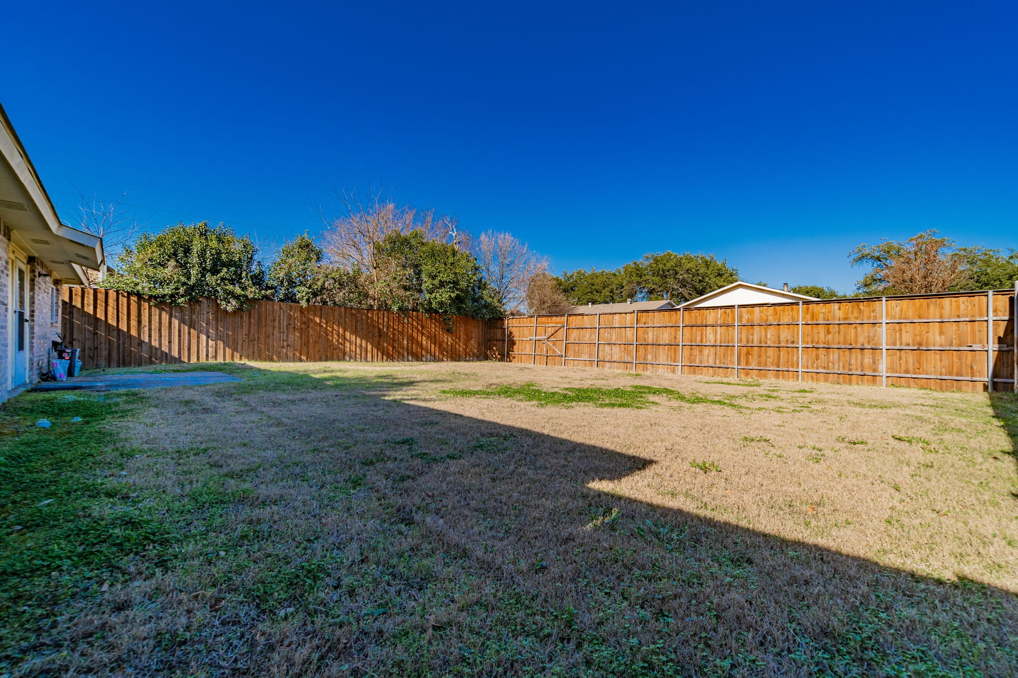 1409 Meridian Way