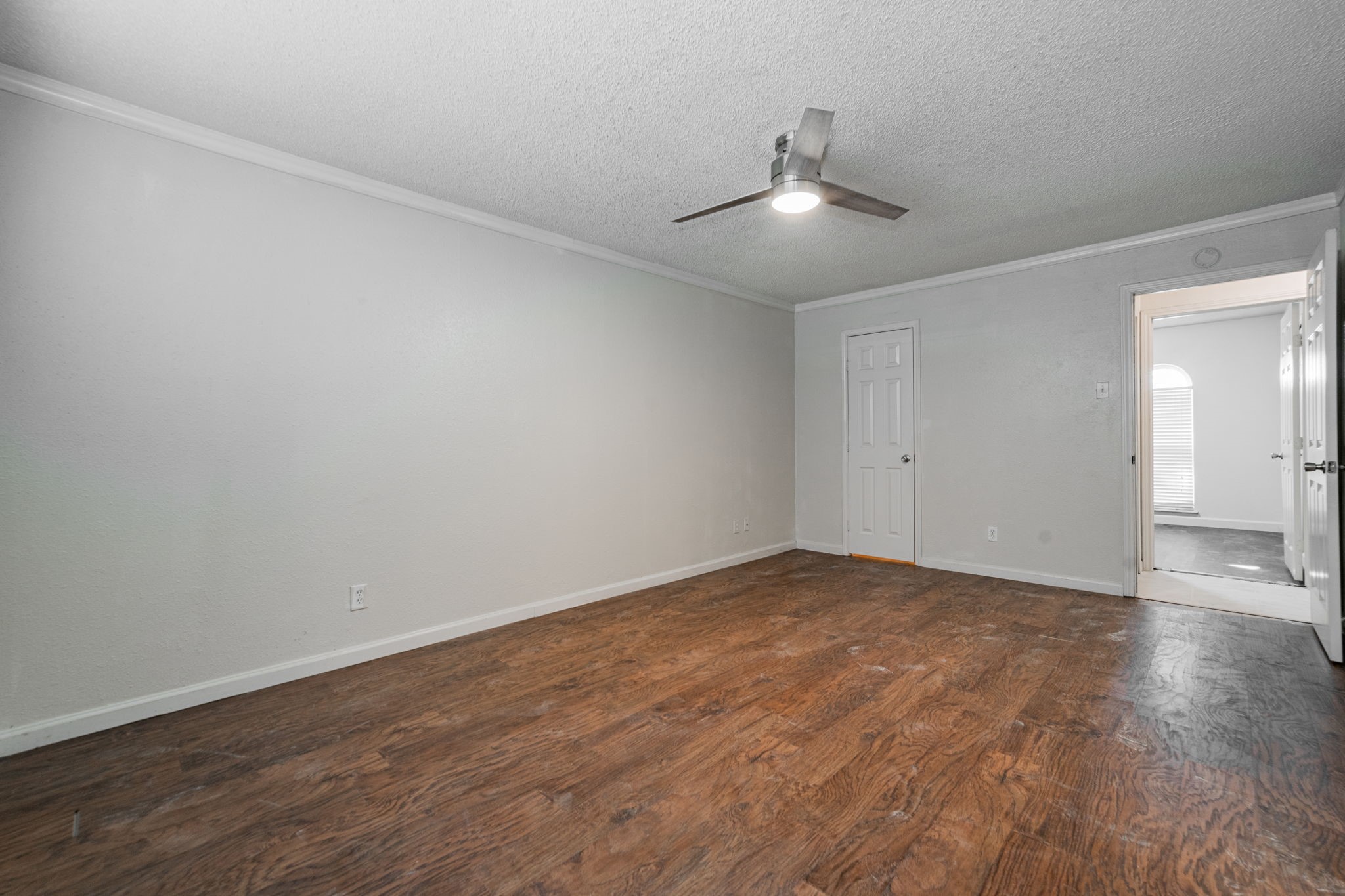 1409 Meridian Way