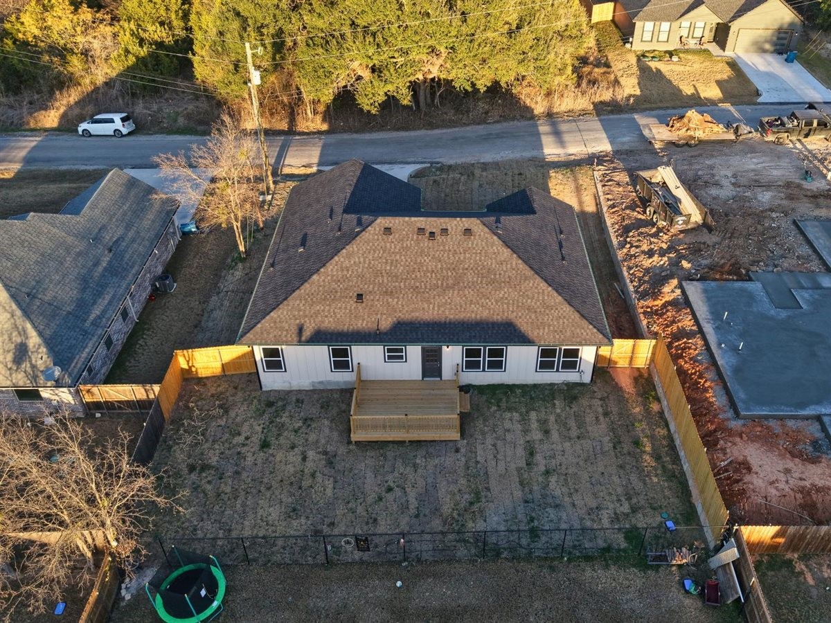 5716 Stonegate