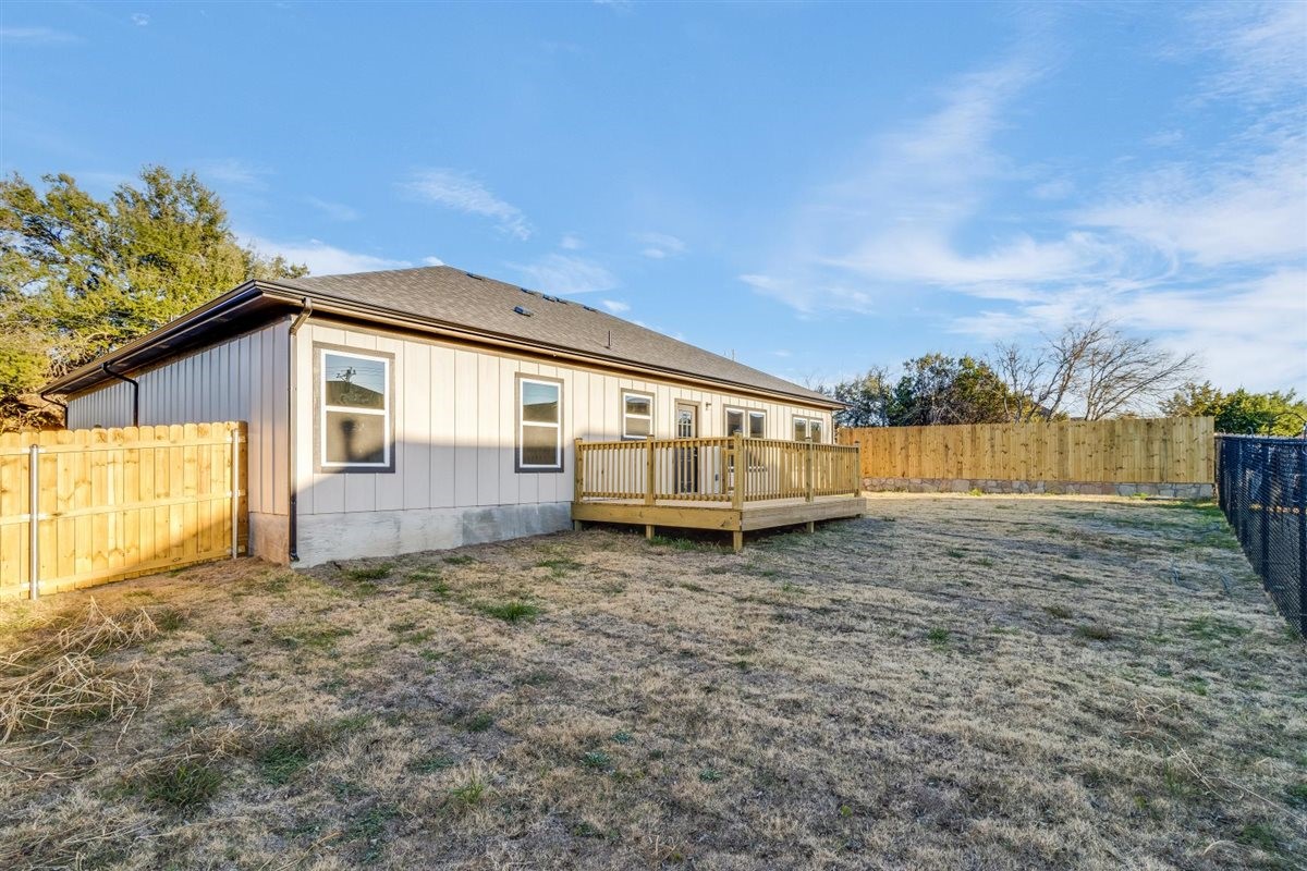 5716 Stonegate