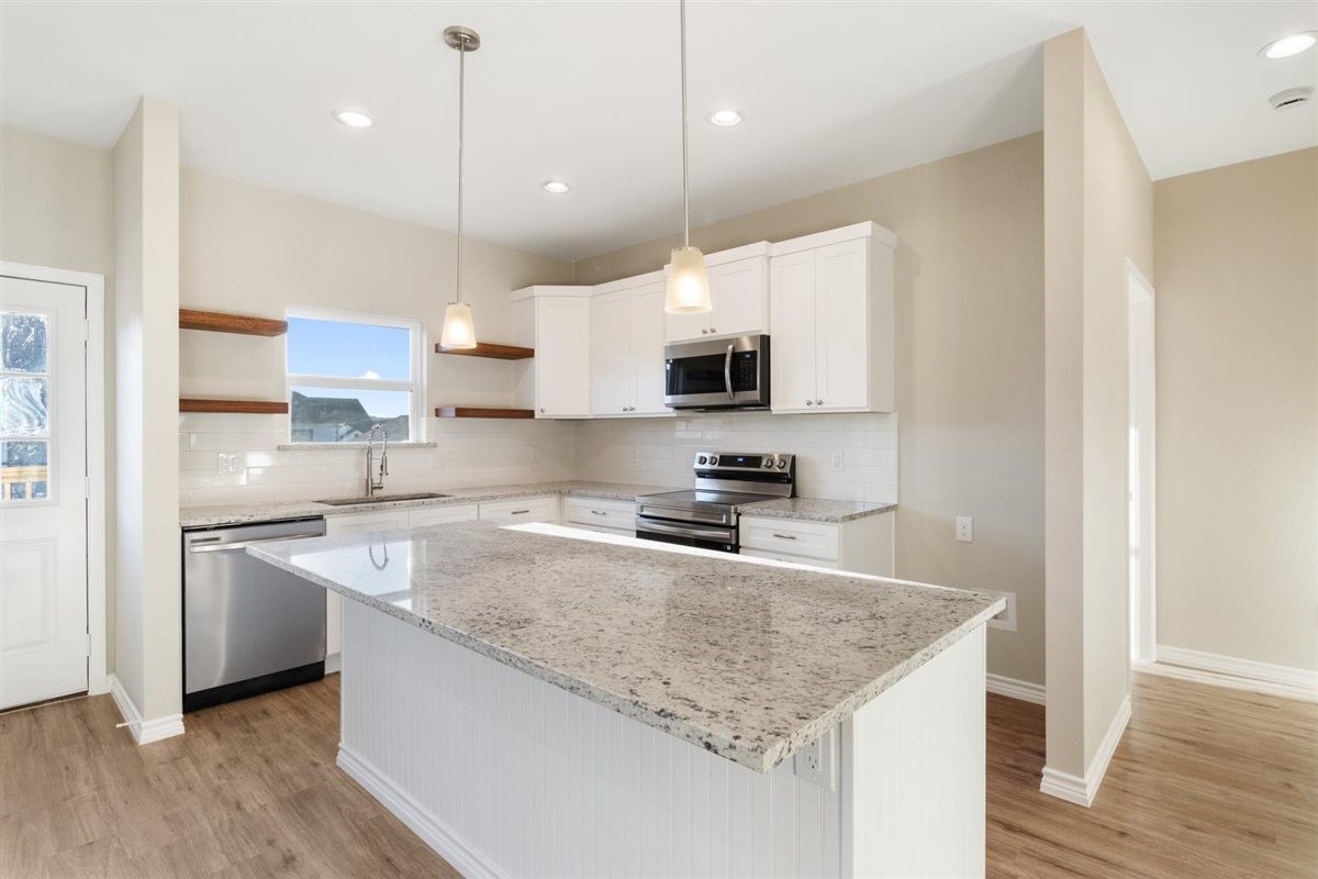 5716 Stonegate