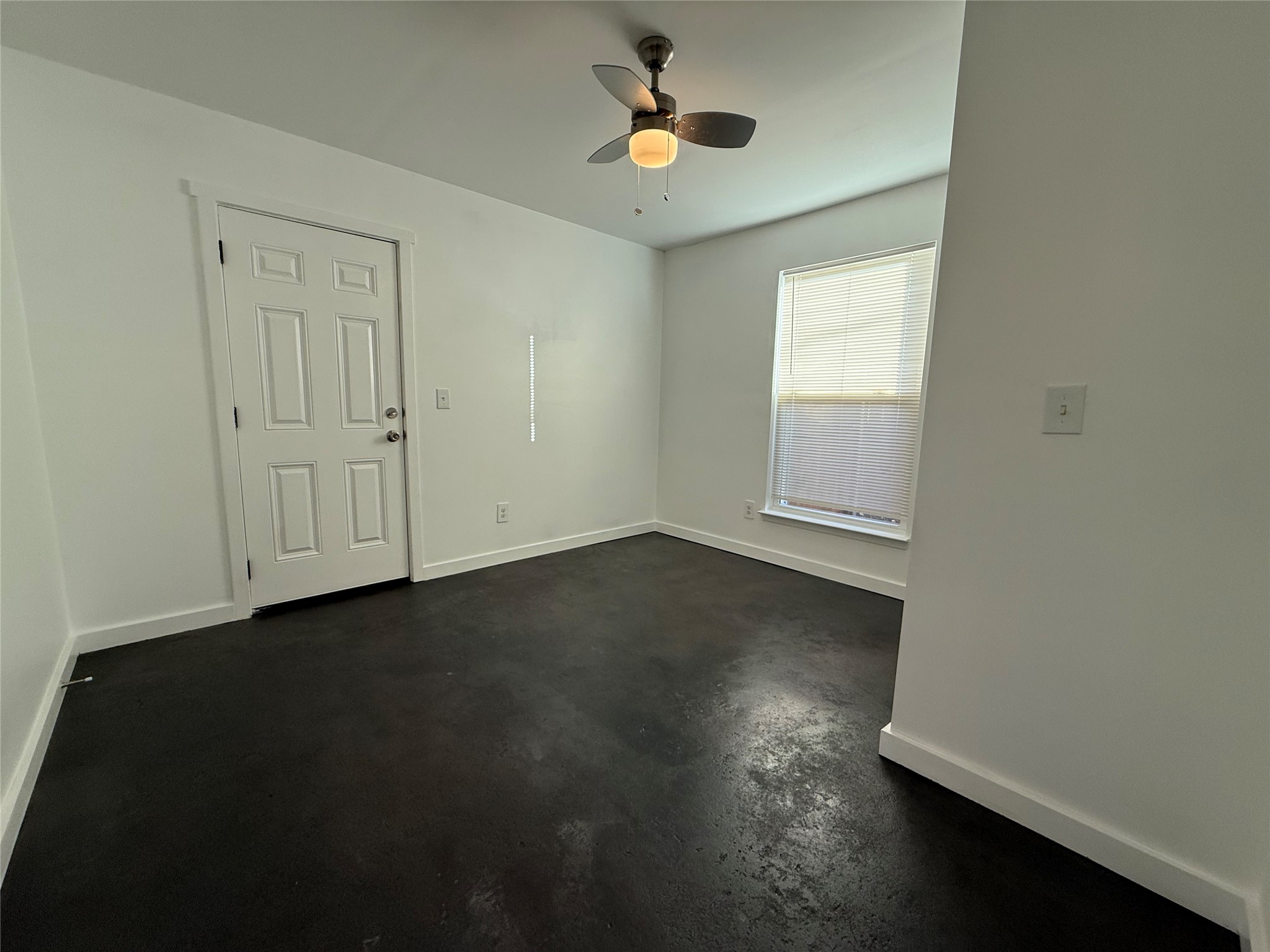 1135 Holly Glen Circle A