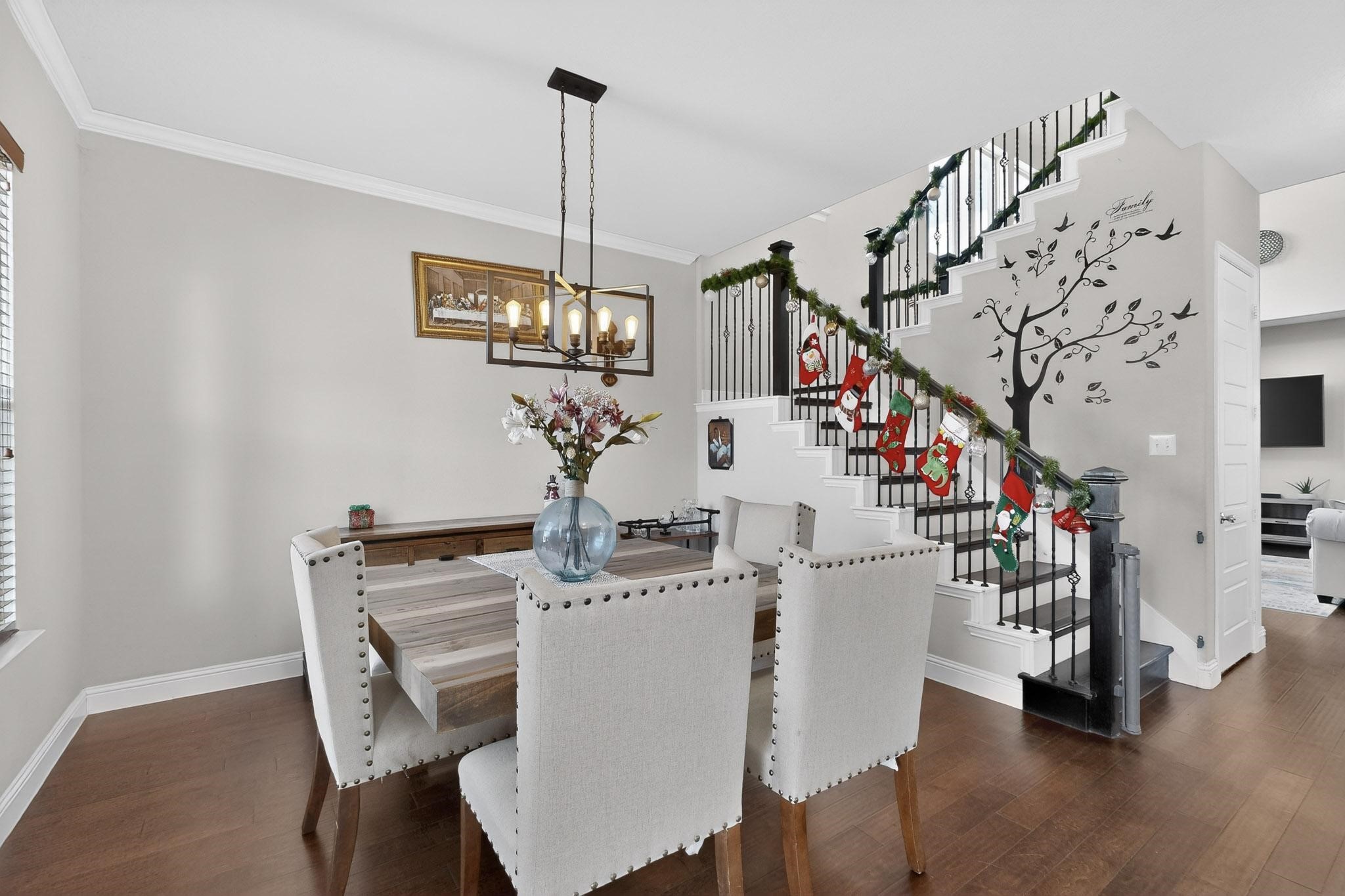 5221 Tuscarora Trail