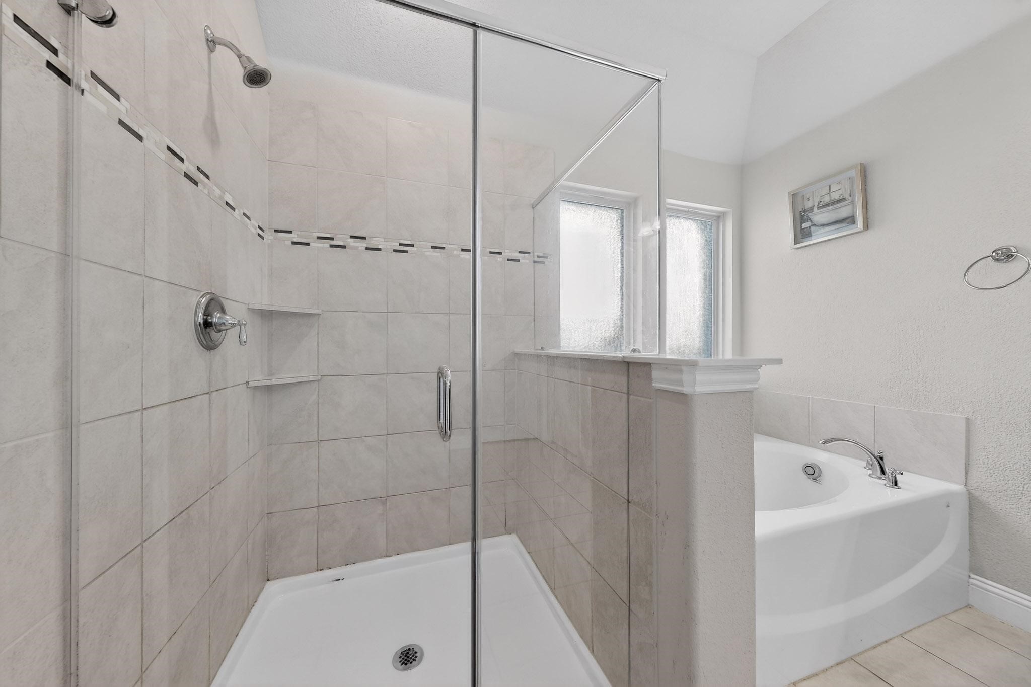 5221 Tuscarora Trail