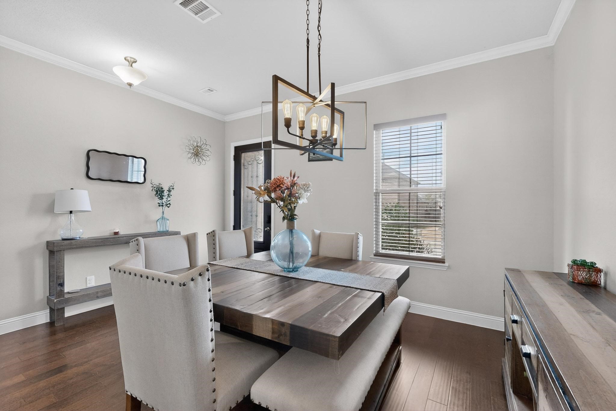 5221 Tuscarora Trail