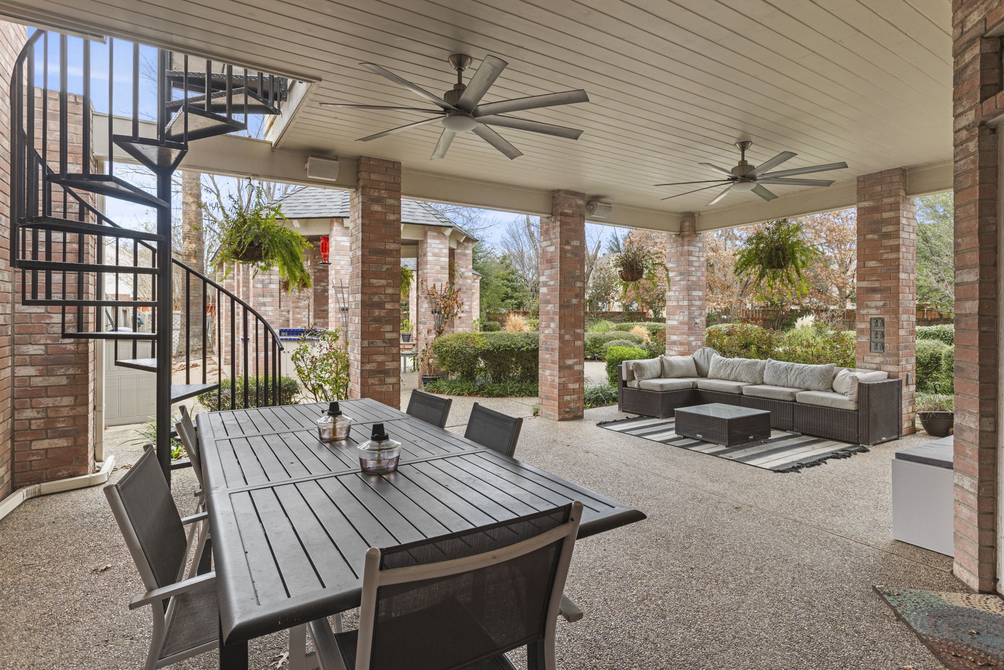 5601 Kingston Court