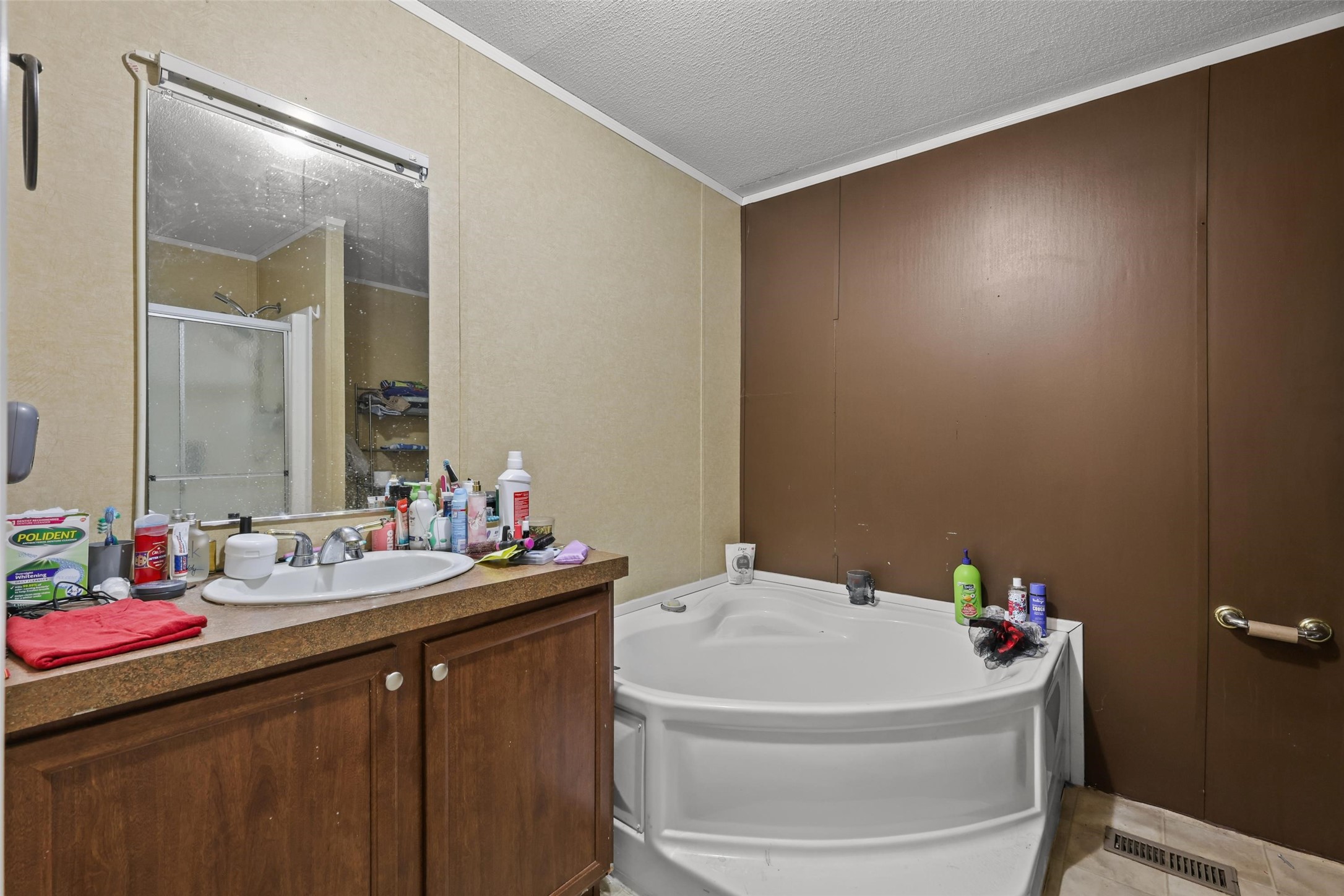 204 N Wickham Street