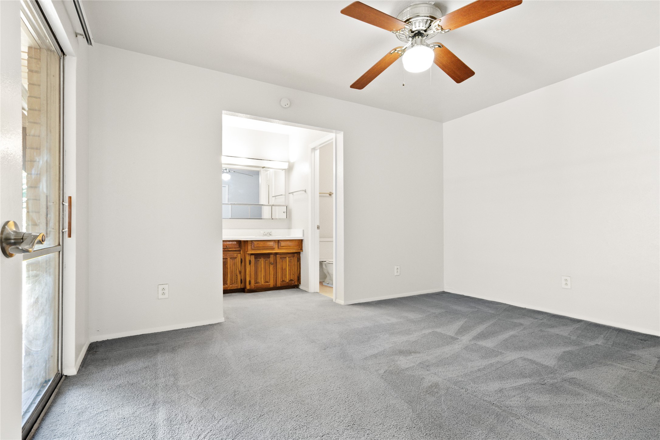 215 Jasanda Way