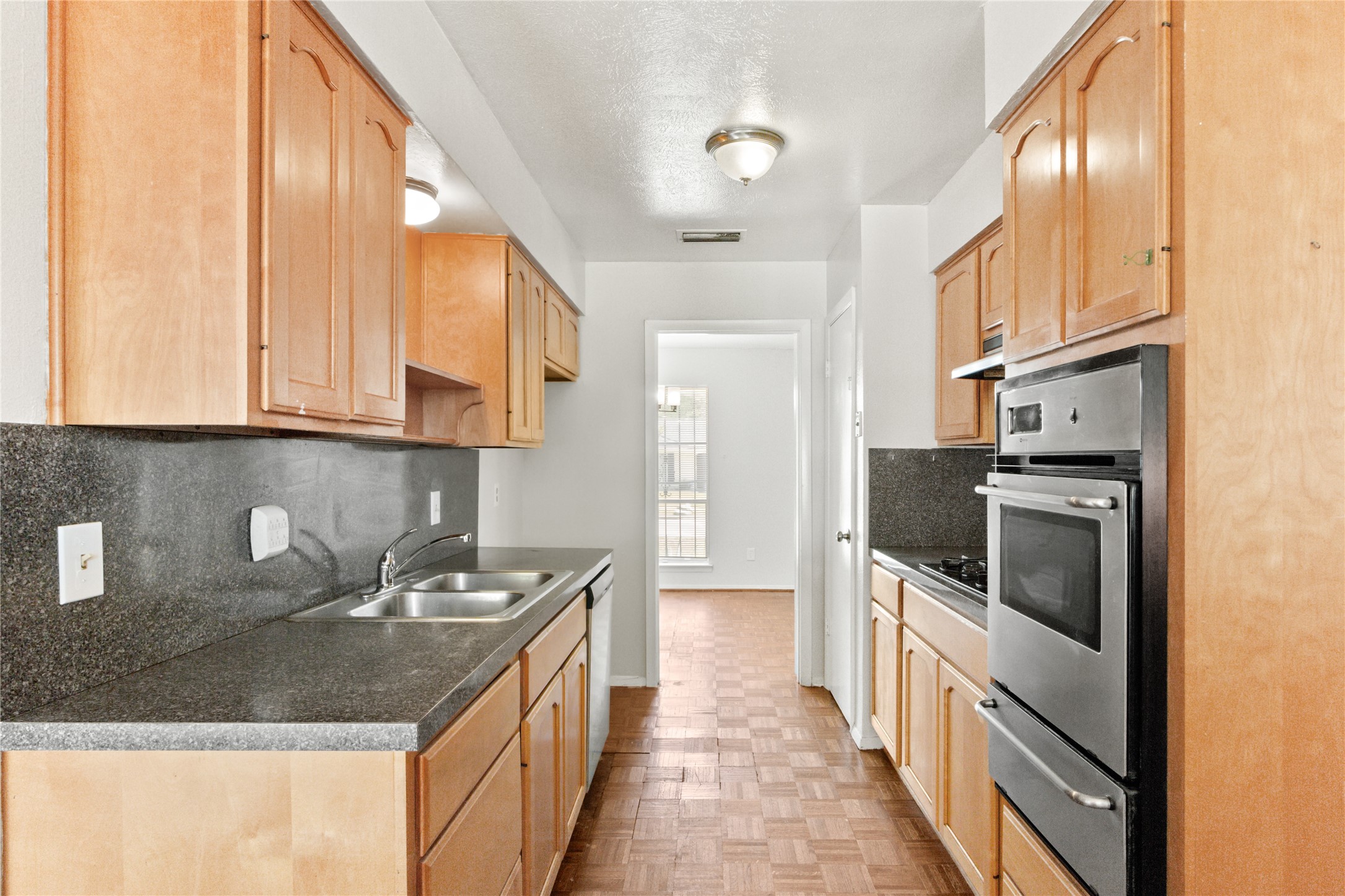 215 Jasanda Way