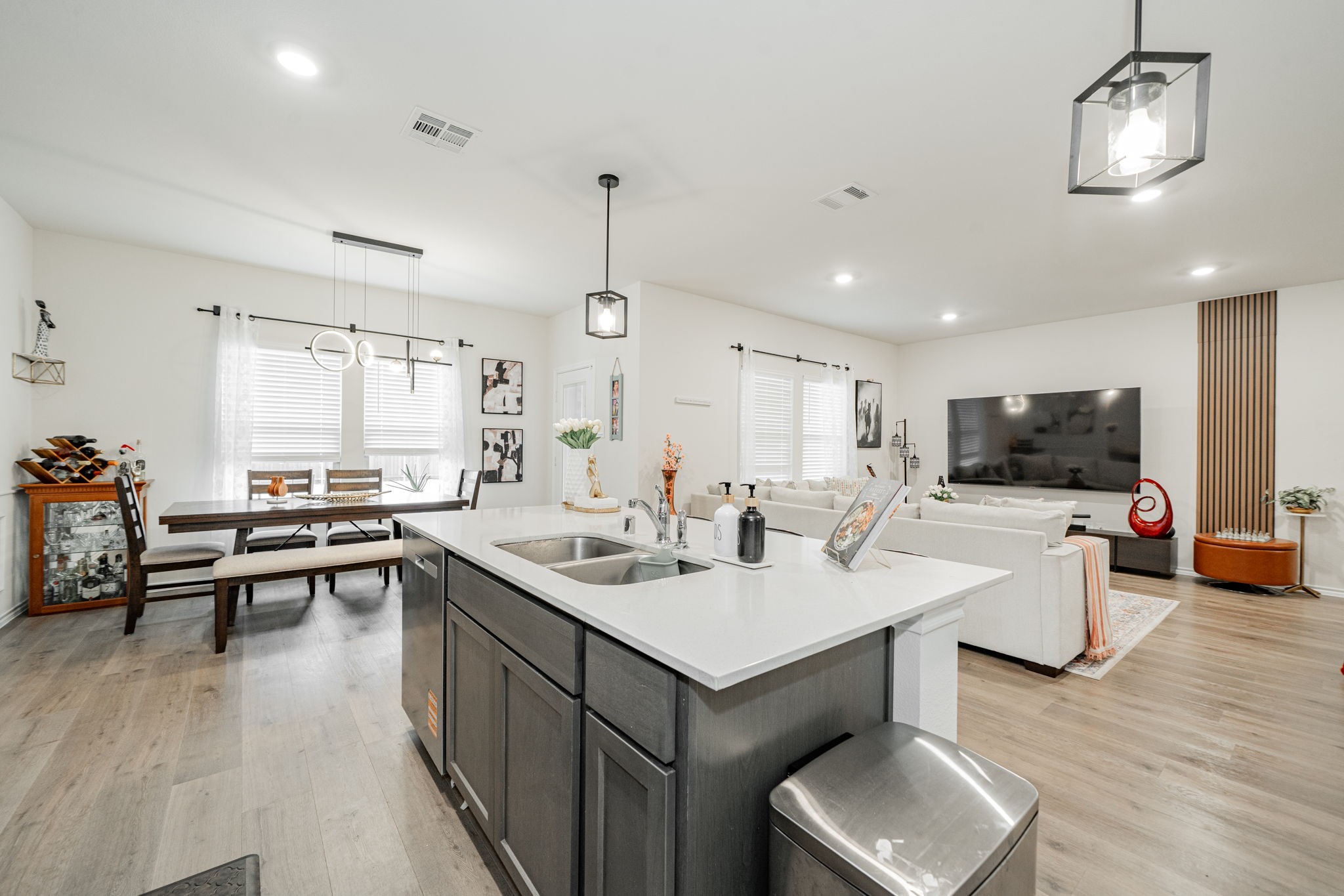 4275 Pope Branch