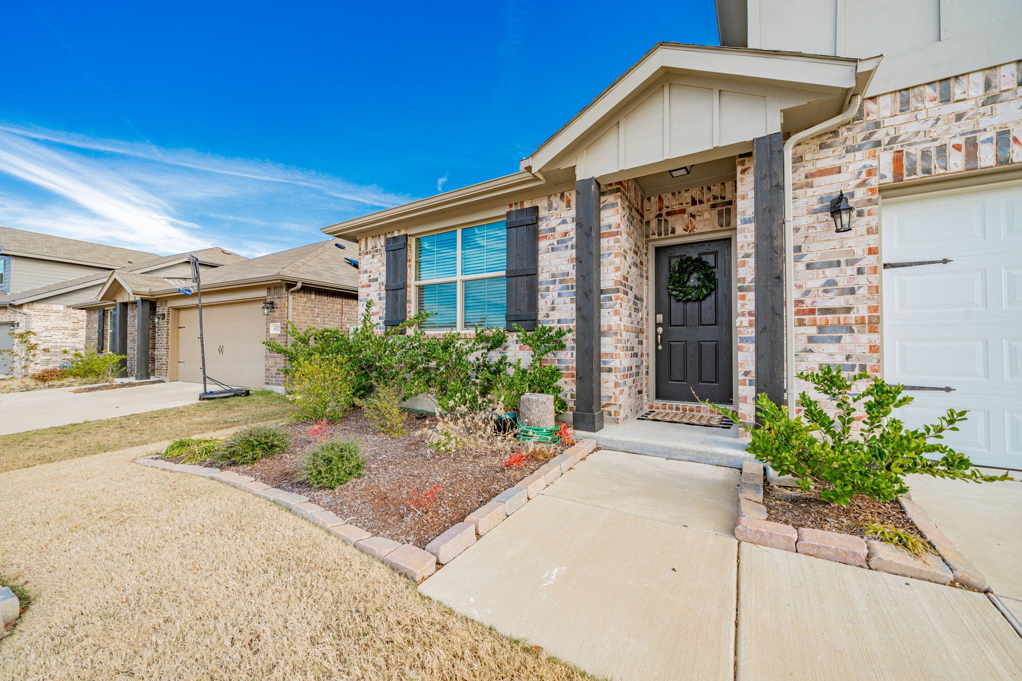 4310 Rowling Way