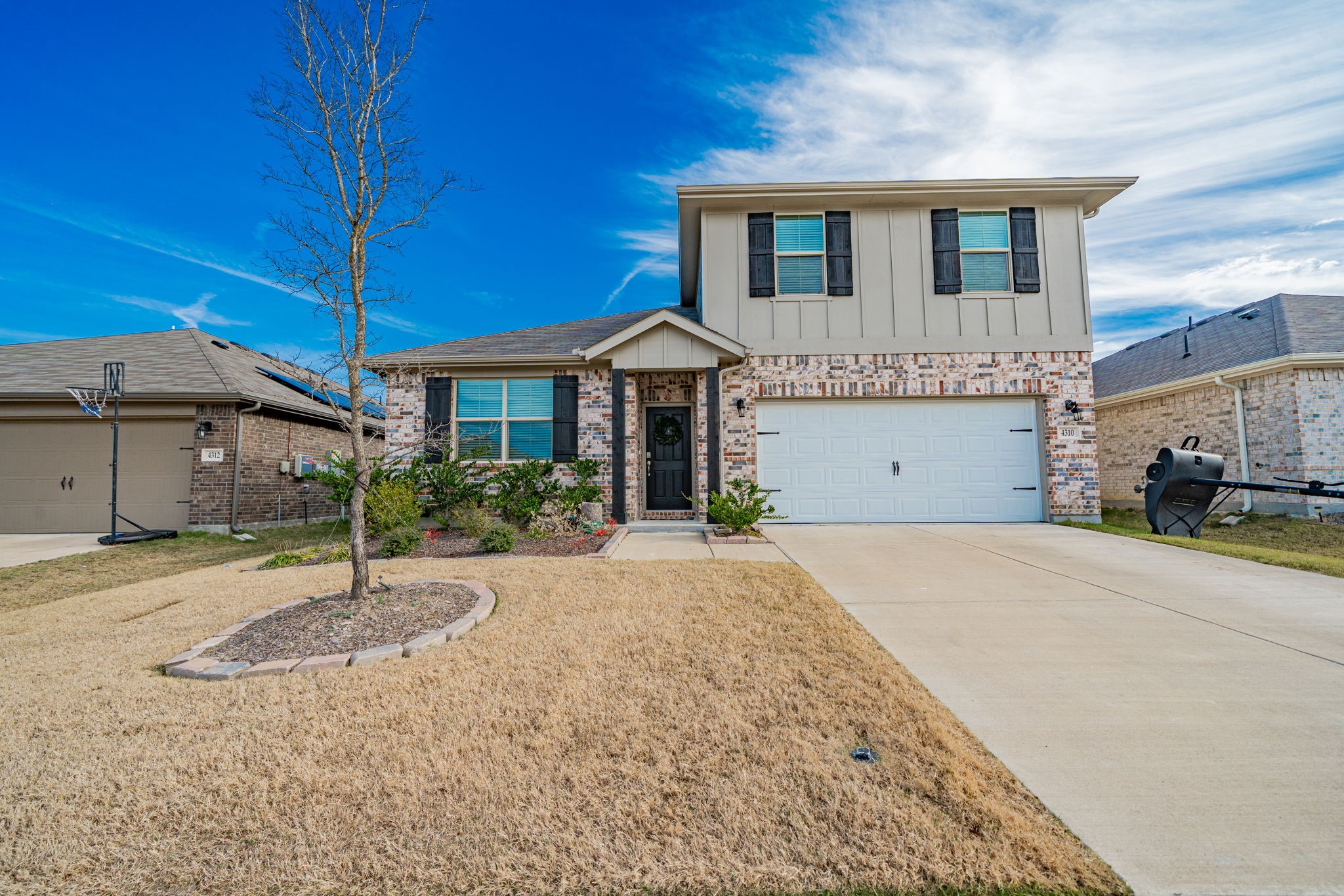 4310 Rowling Way