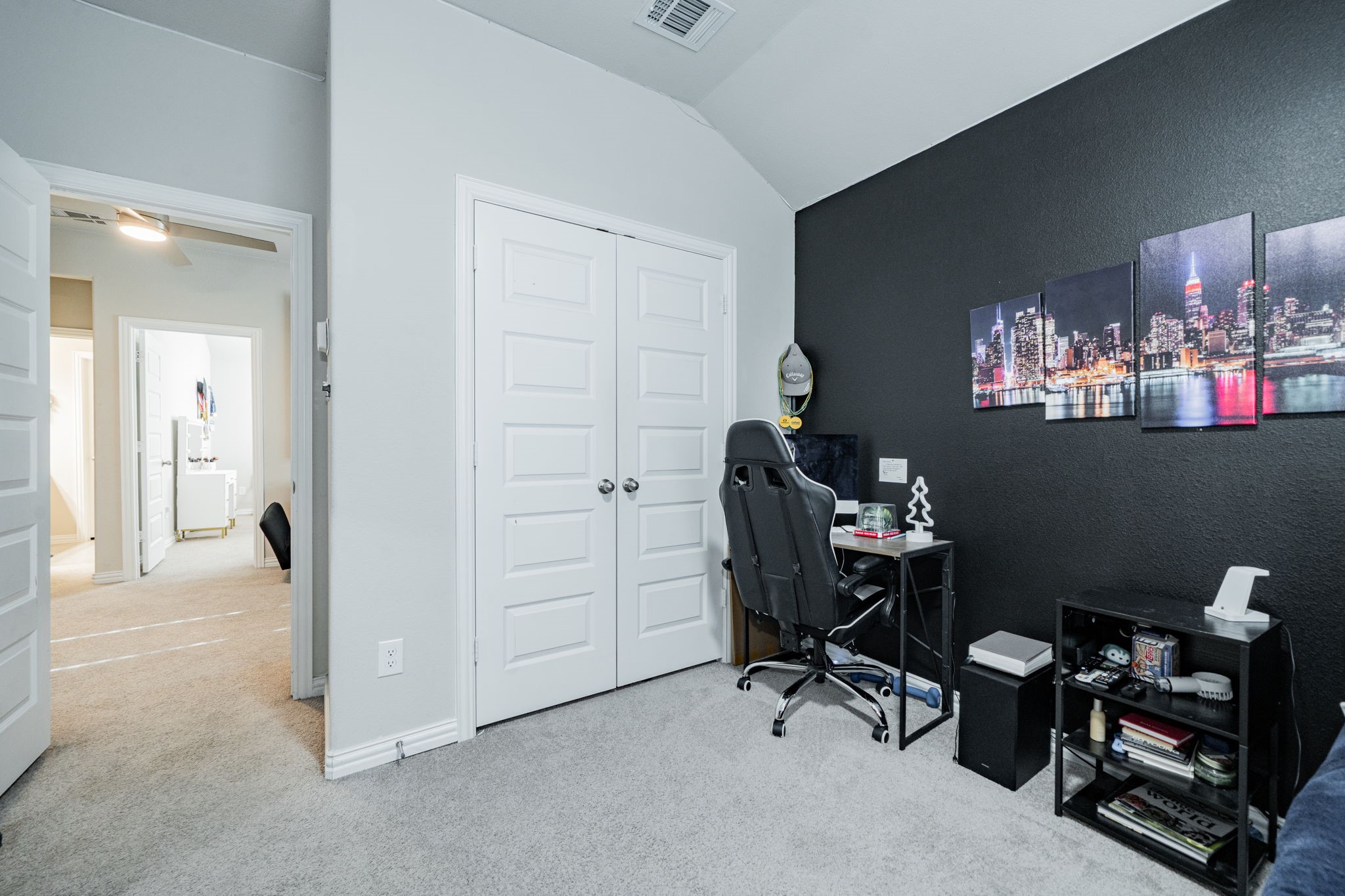4310 Rowling Way