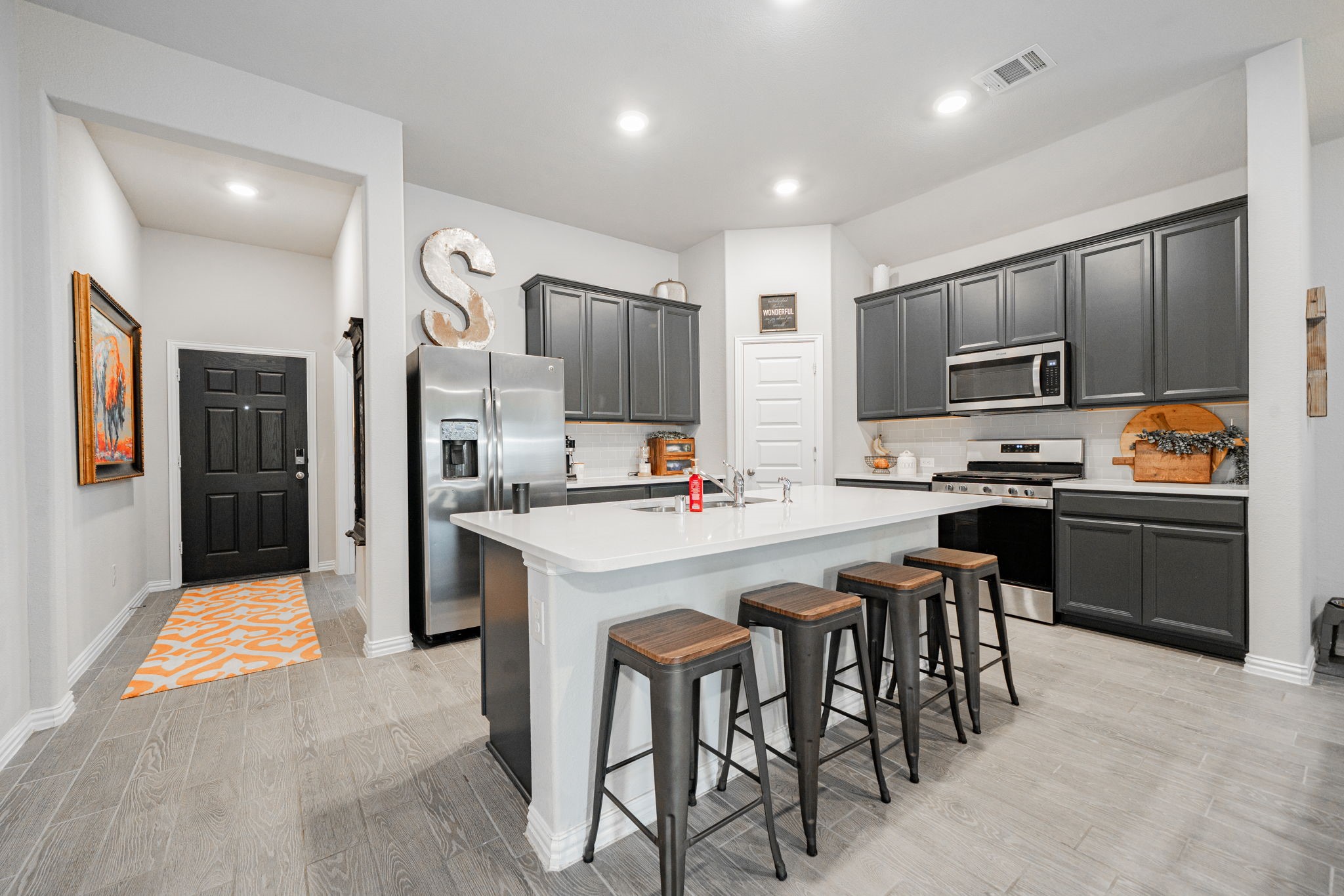 4310 Rowling Way