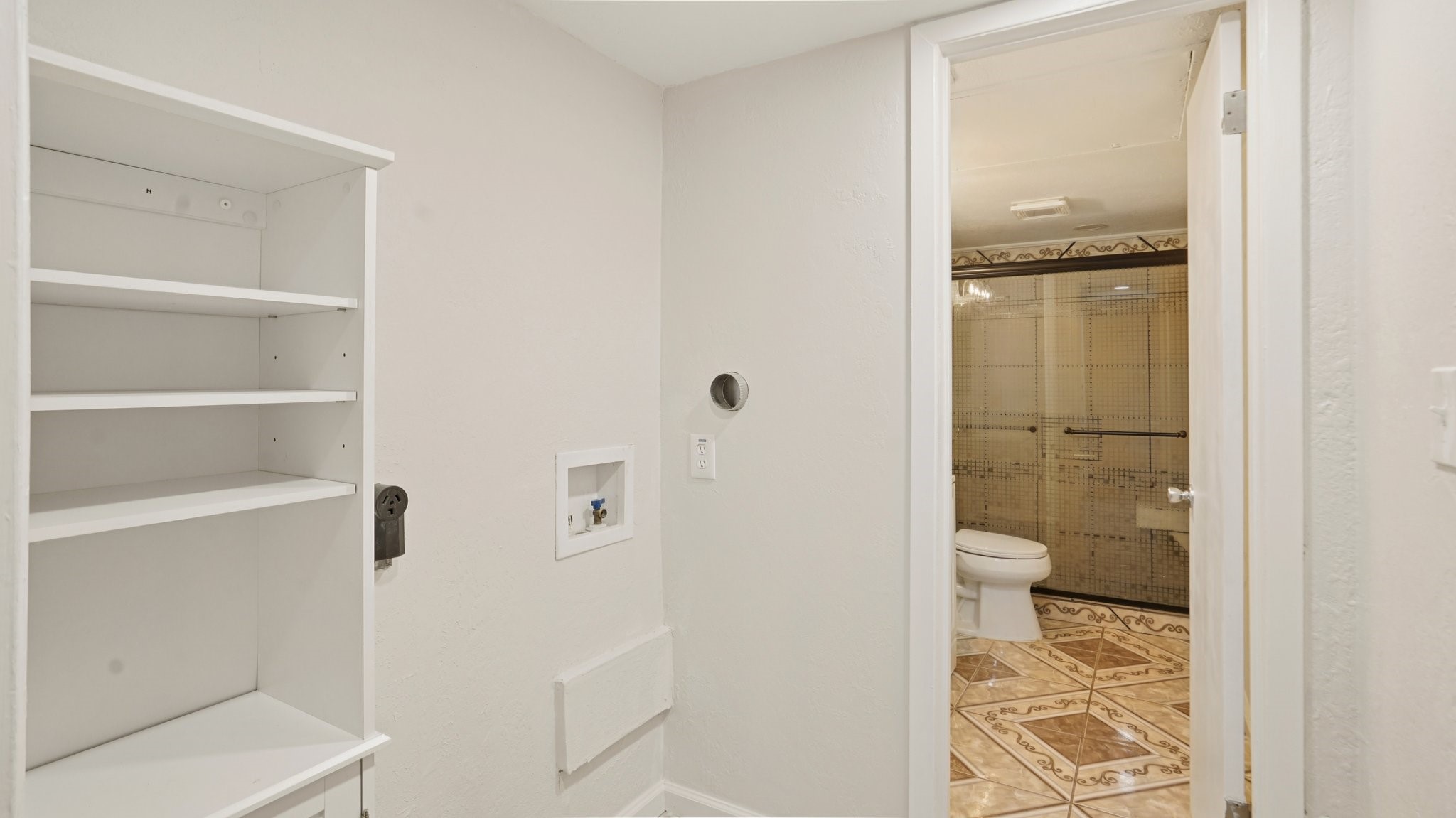 5634 Boca Raton Boulevard 108