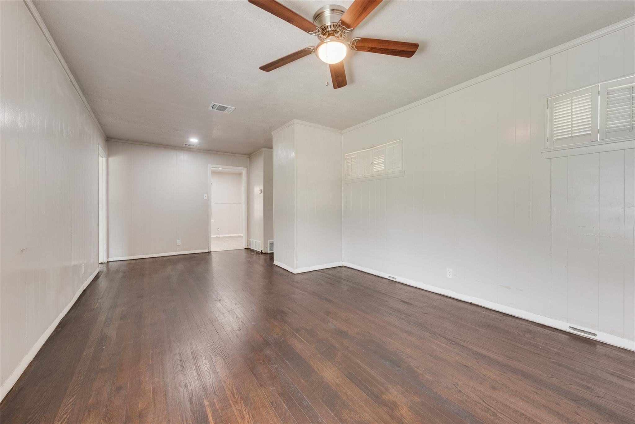 6748 Hialeah Drive